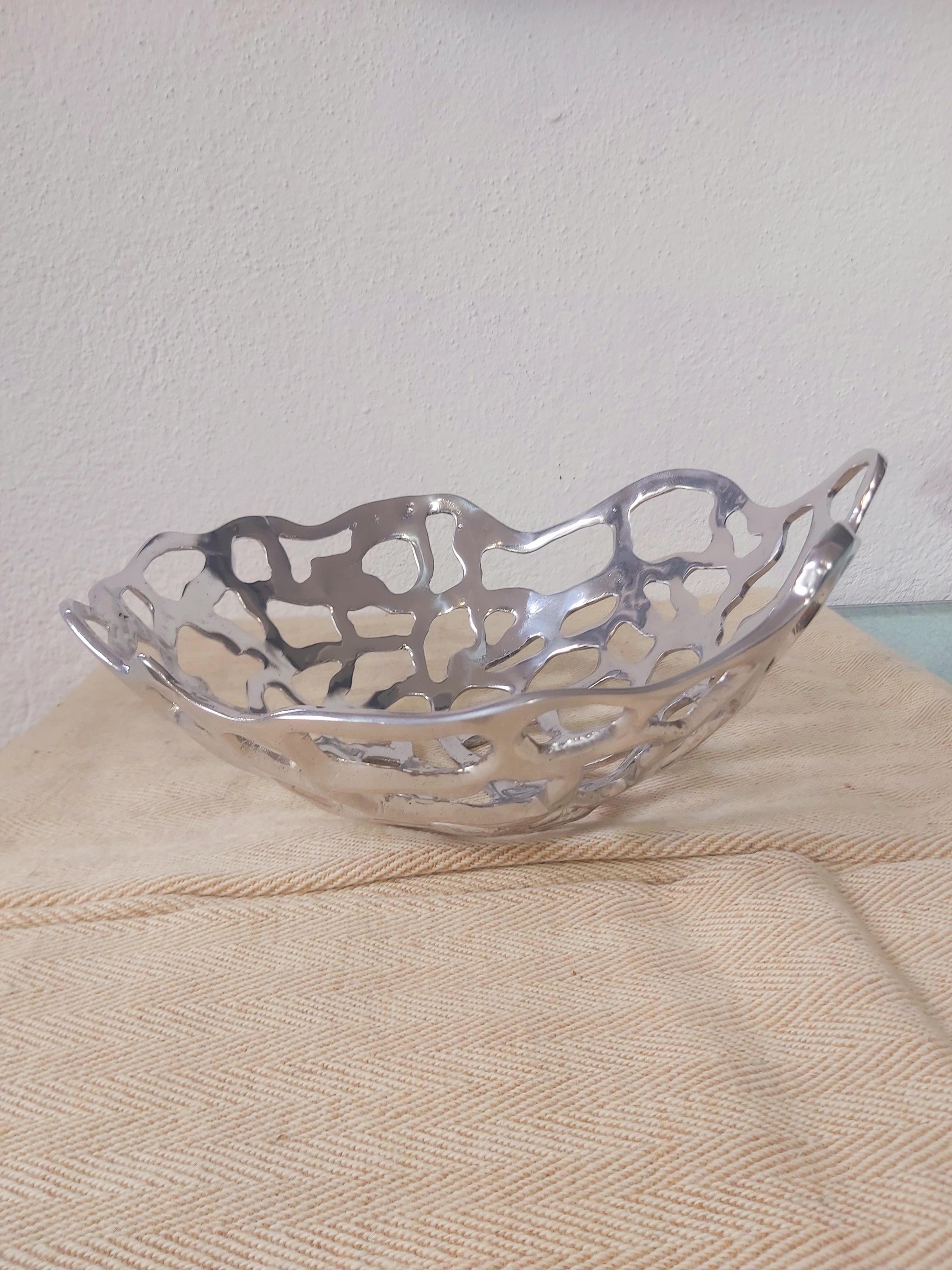 Spanish Brutalist Medium Mesh Fruit Bowl Solid Cast Aluminium Reference A050 Handmade  For Sale