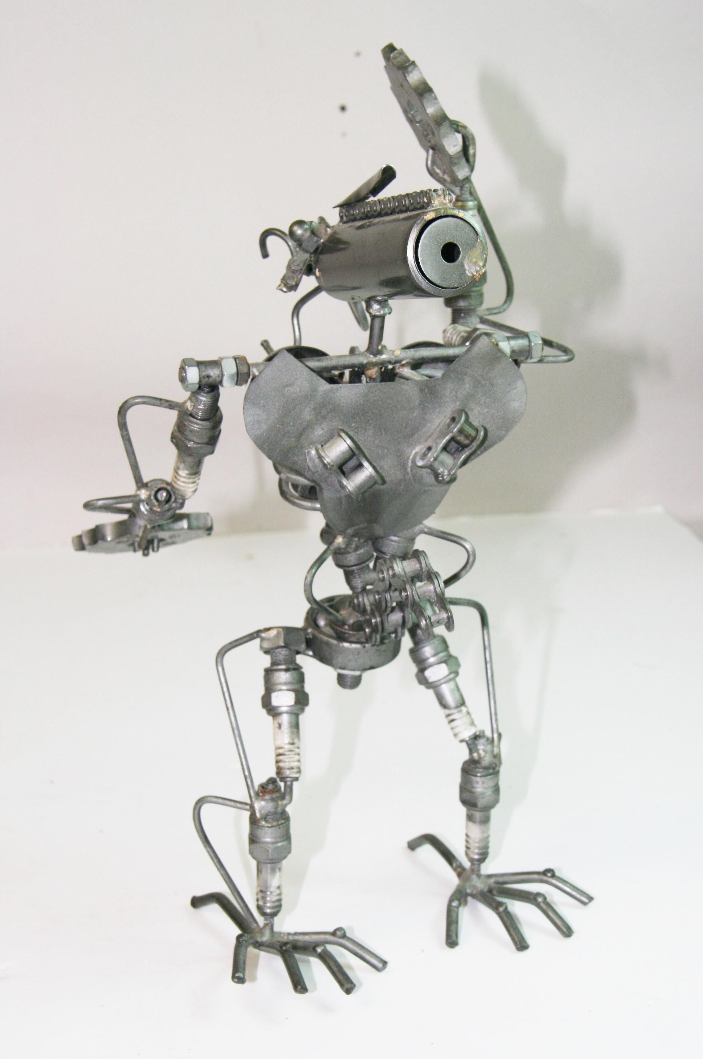 Scultura astratta brutalista in metallo 
