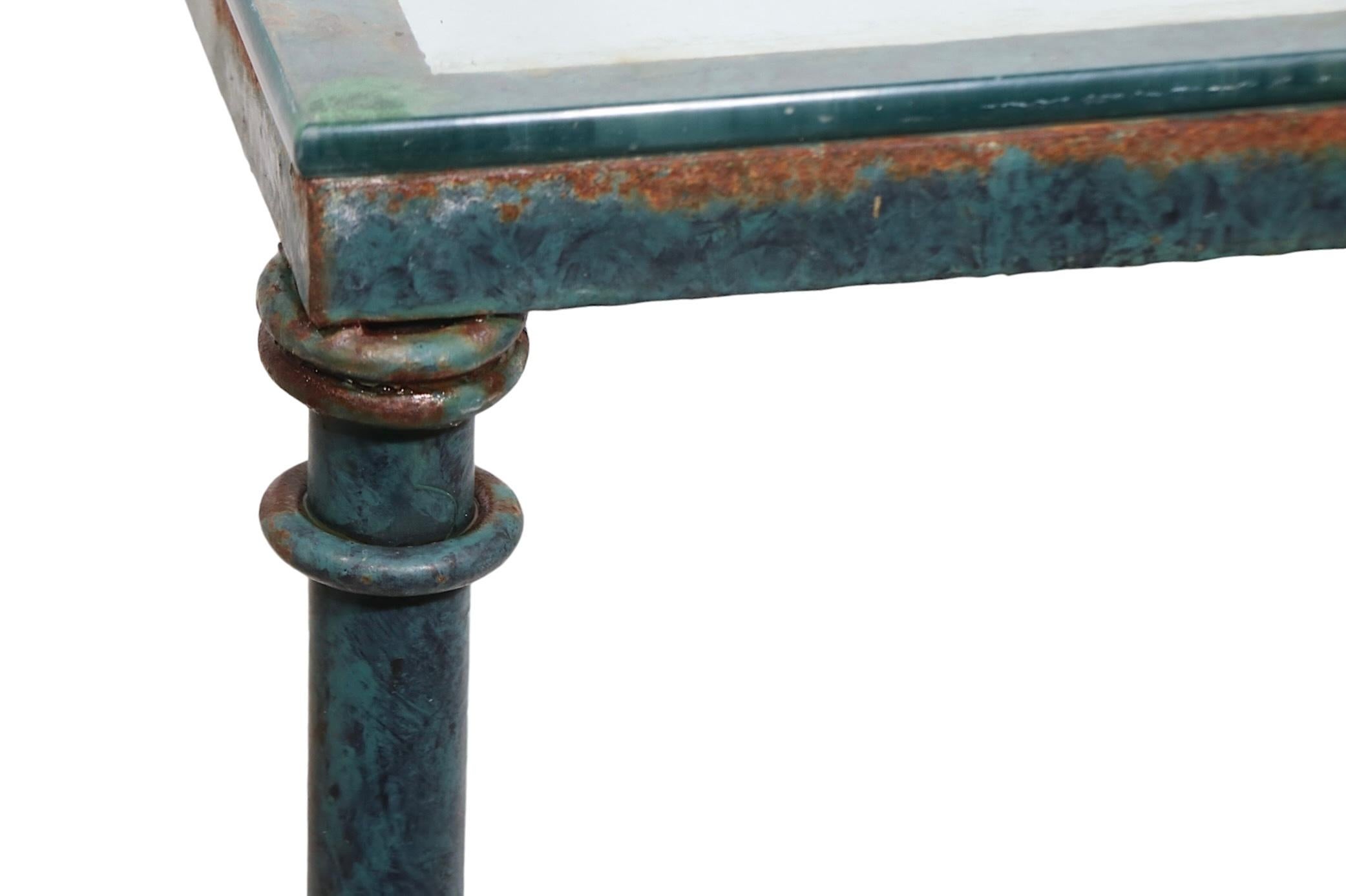 Mesa Dinette Brutalista de Metal y Cristal en Faux Verdigris según Giacometti en venta 5