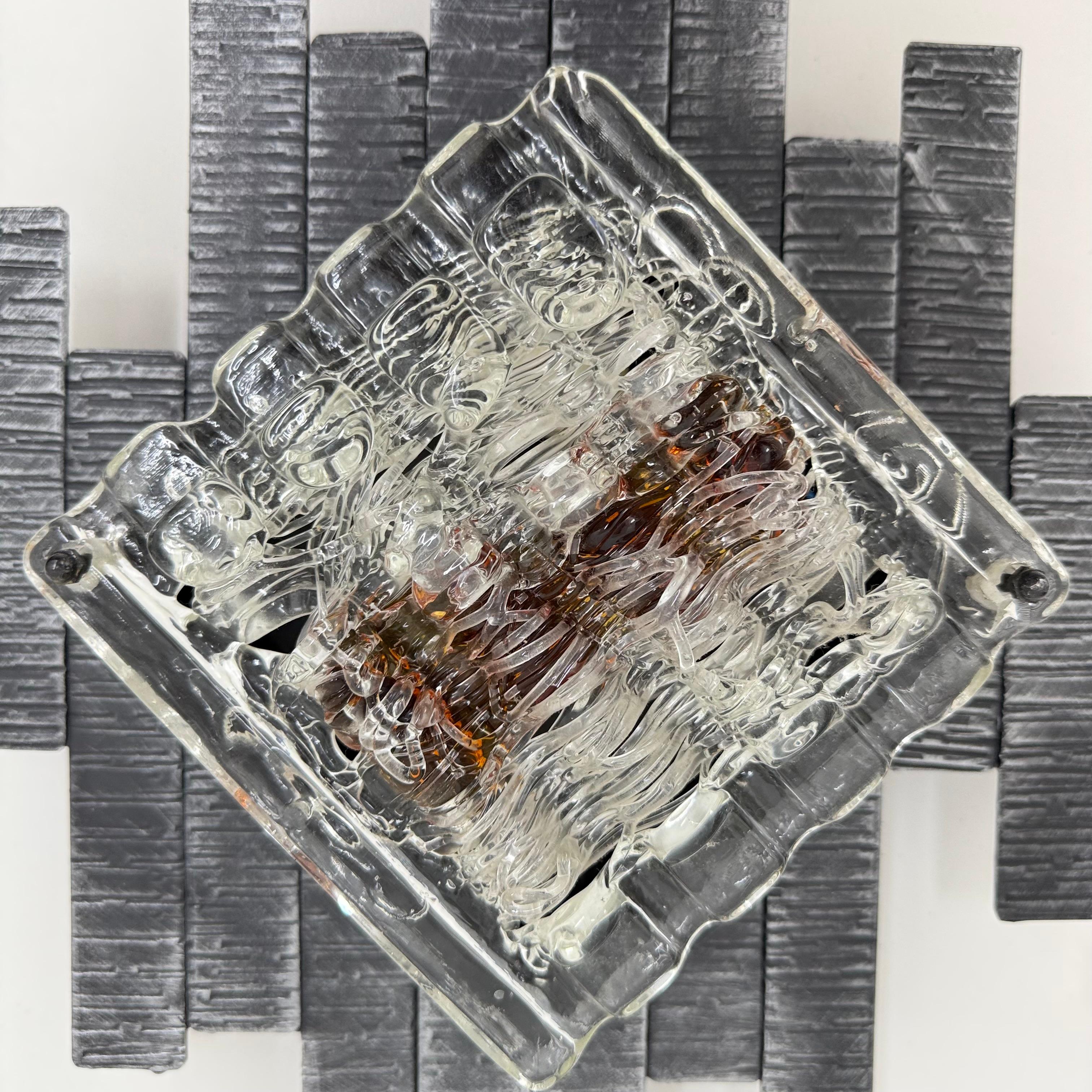 Appliques brutalistes en métal et verre de Murano par Albano Poli pour Poliarte, 1970 Bon état - En vente à Delft, NL