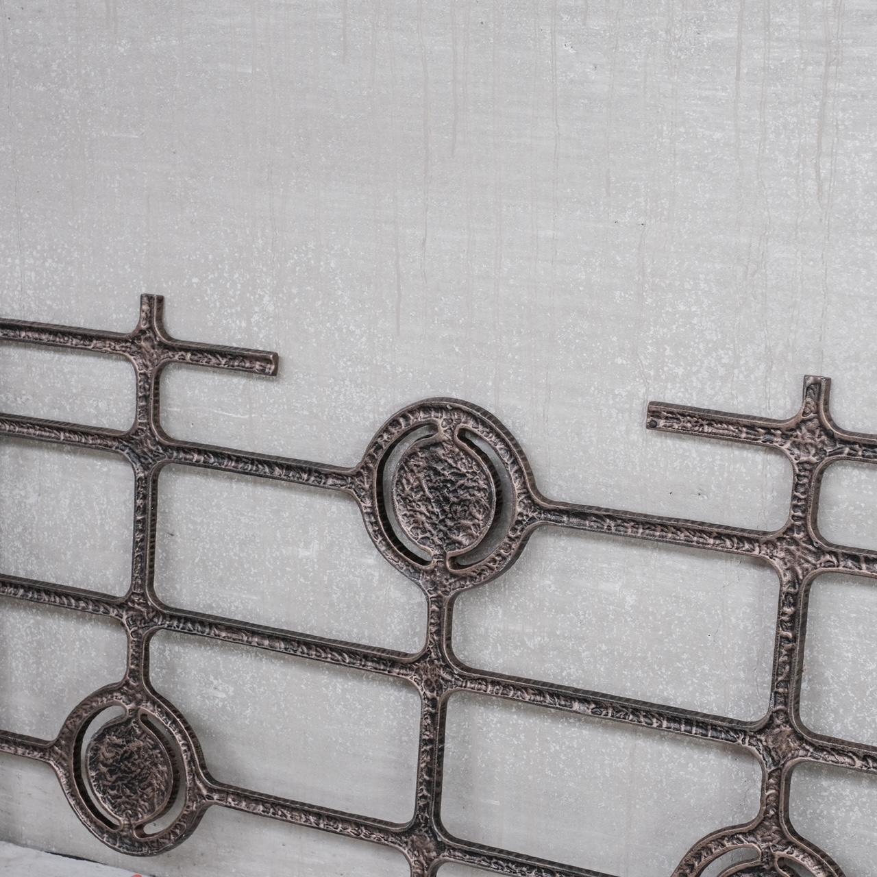 Brutalistisches Metall-Mid-Century-Wandbehang oder dekoratives Kunstwerk ''No.3'' im Zustand „Gut“ im Angebot in London, GB