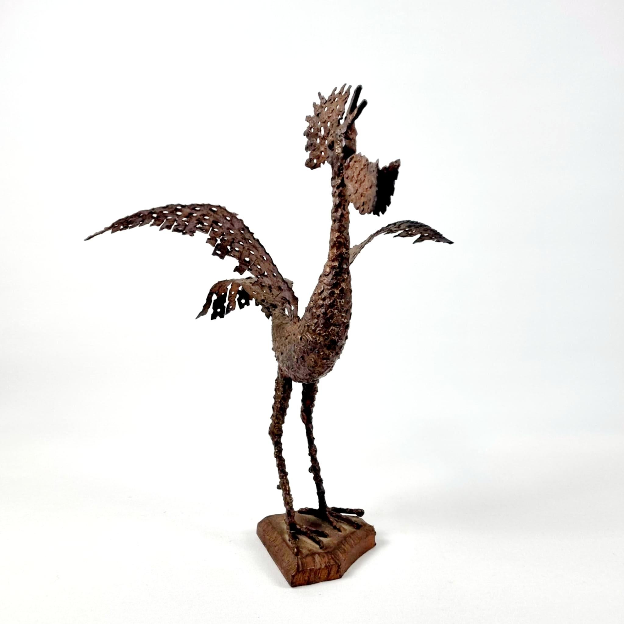 Escultura Brutalista de Gallo de Metal de Ivan Zajec, Yugoslavia, 1967 mediados del siglo XX en venta