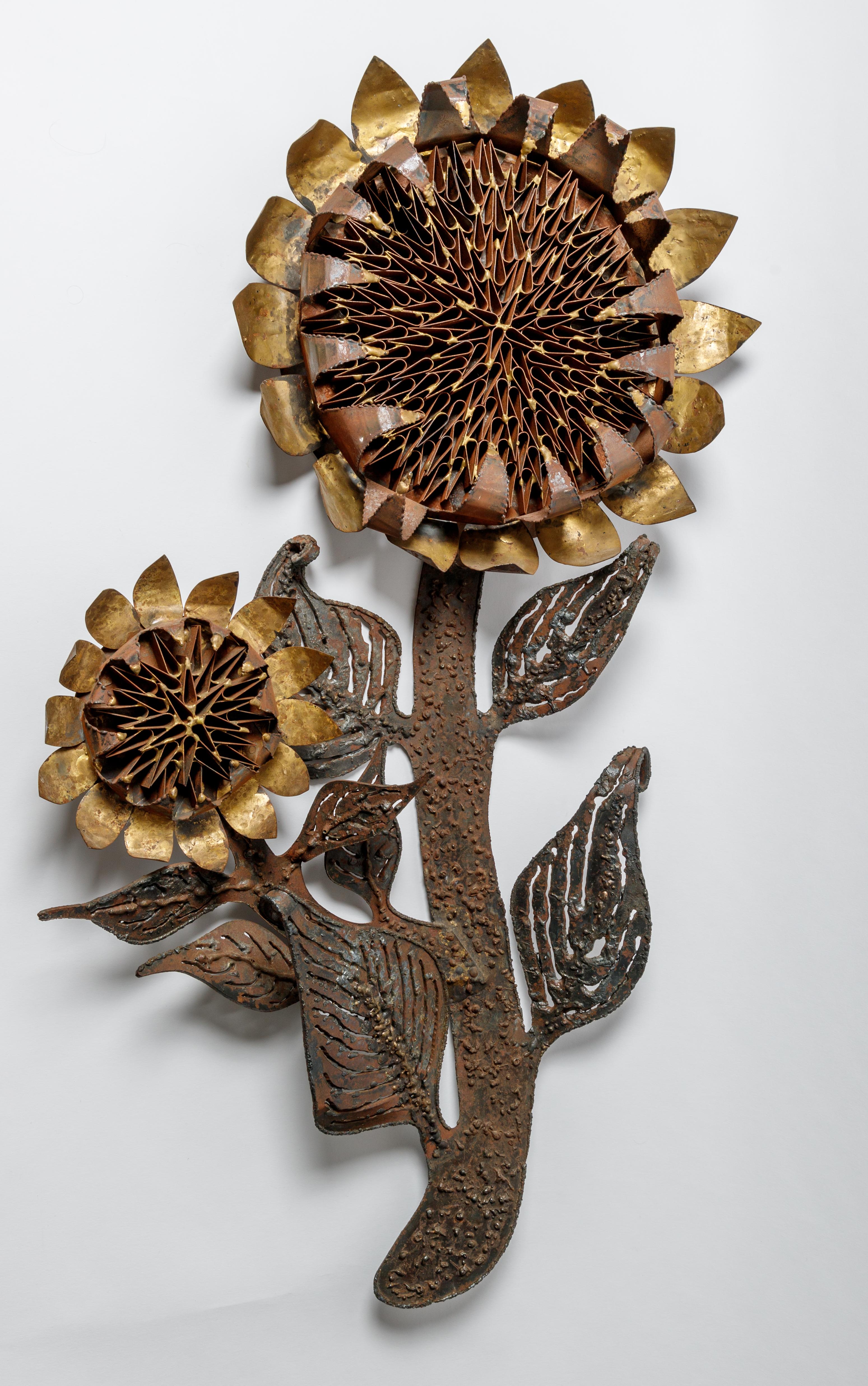 Brutalist Metal Sculpture in Sunflower Form In Good Condition In Bridgehampton, NY