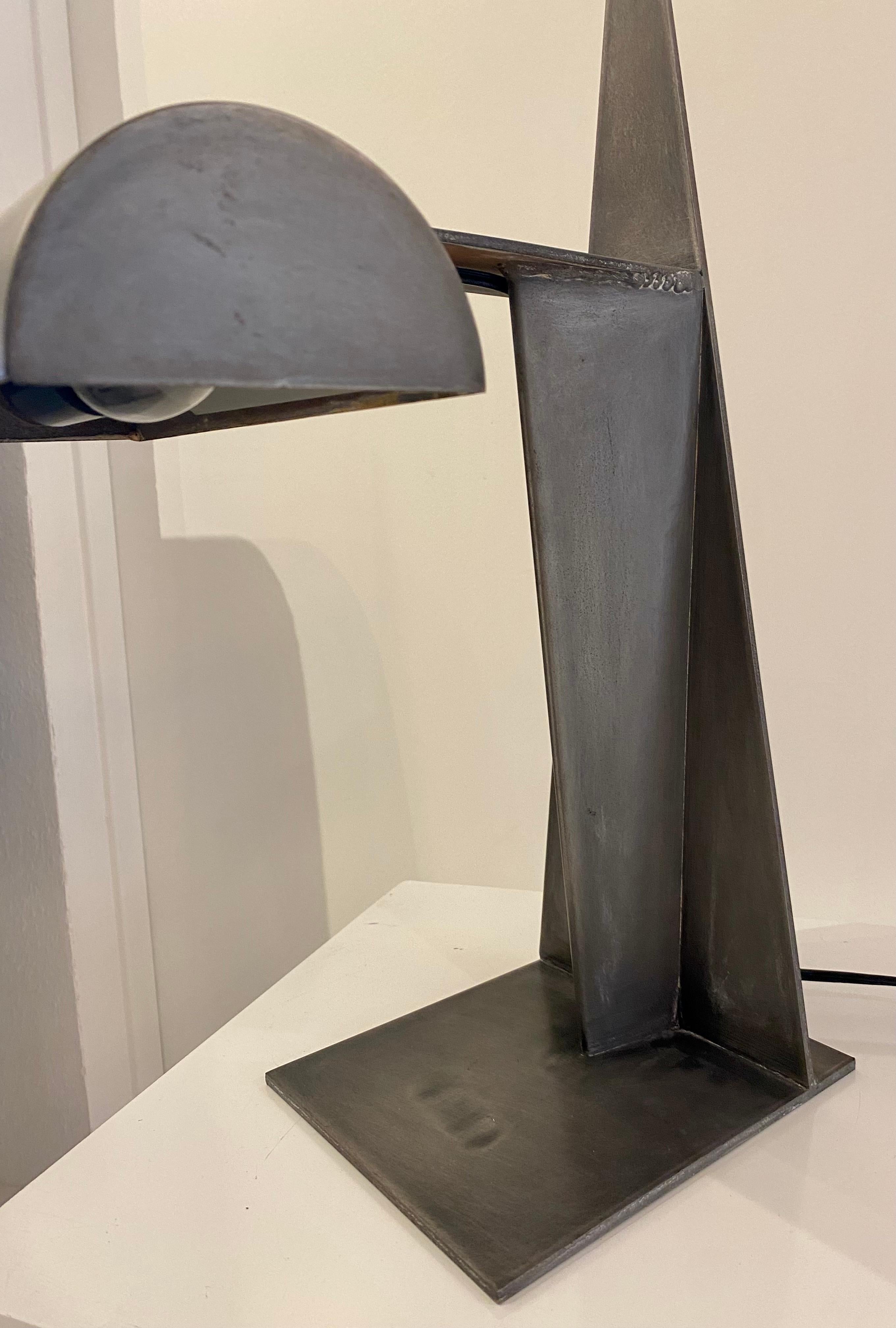 Brutalist Metal Task Lamp in the Style of Gino Sarfatti and Rodchenko For Sale 5