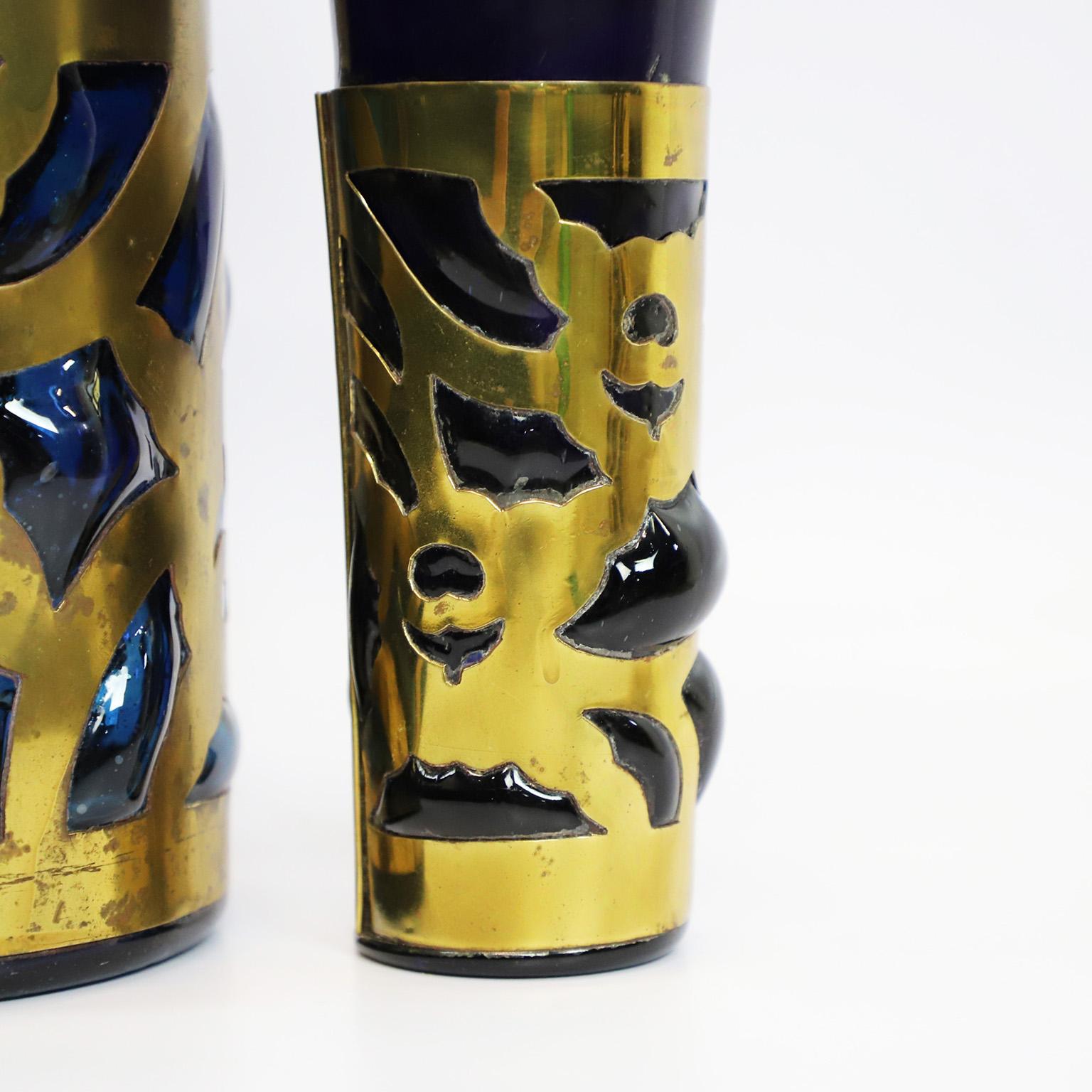 Brutalistisches mexikanisches modernes Kunstglasgefäß des Brutalismus mit 5 Gläsern von Feders (Mexikanisch) im Angebot