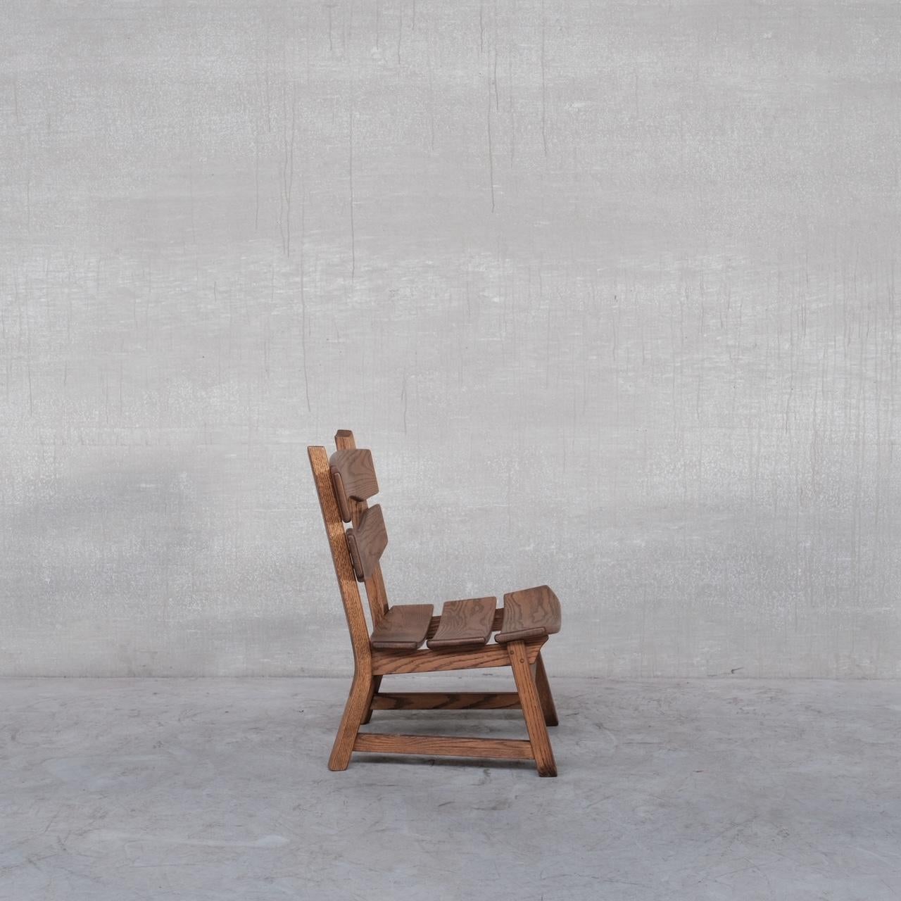 Chaises longues basses en bois brutalistes du milieu du siècle '7' Bon état - En vente à London, GB