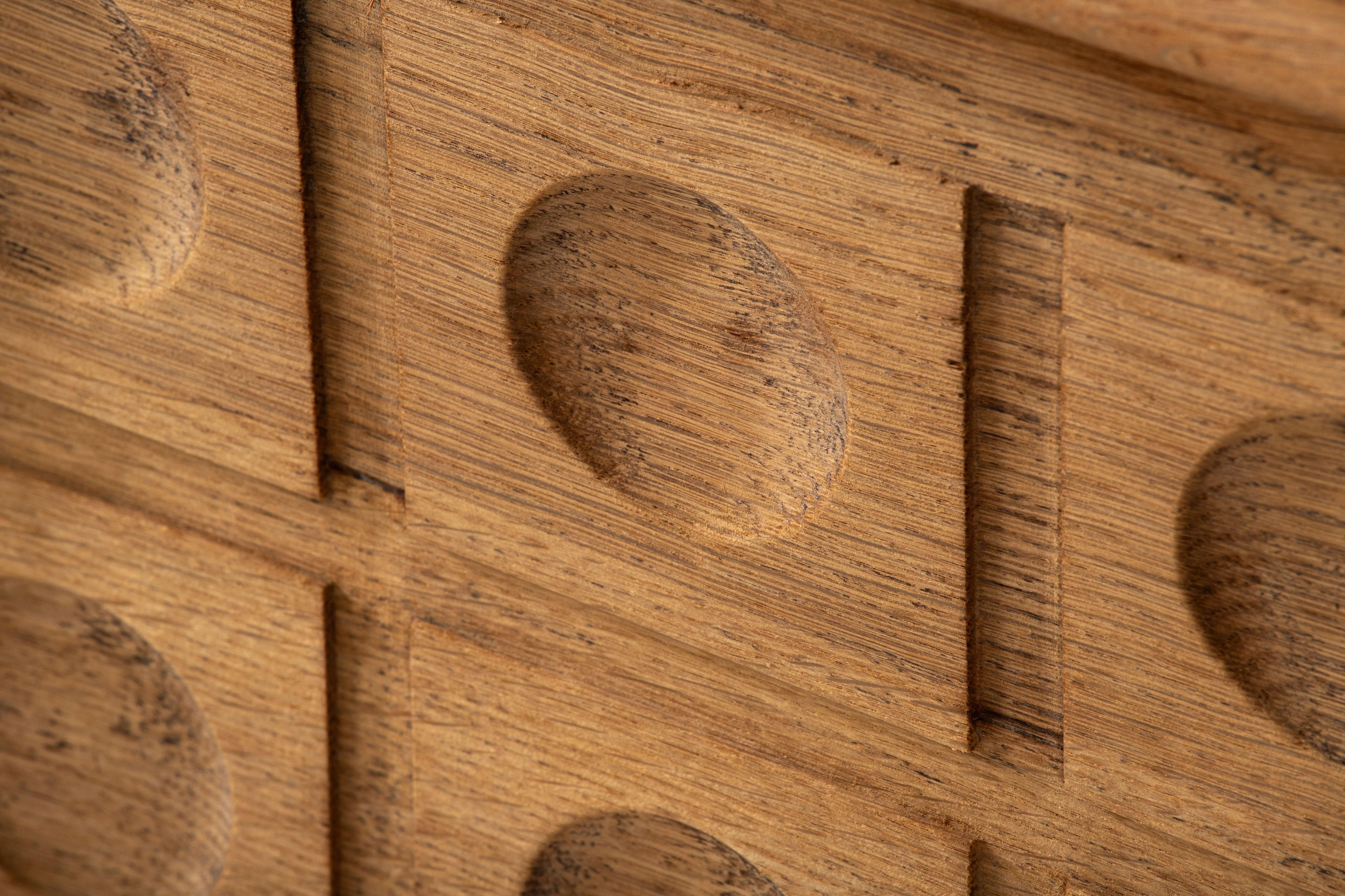 Quercia Buffet brutalista di metà secolo in Oak Nature in vendita