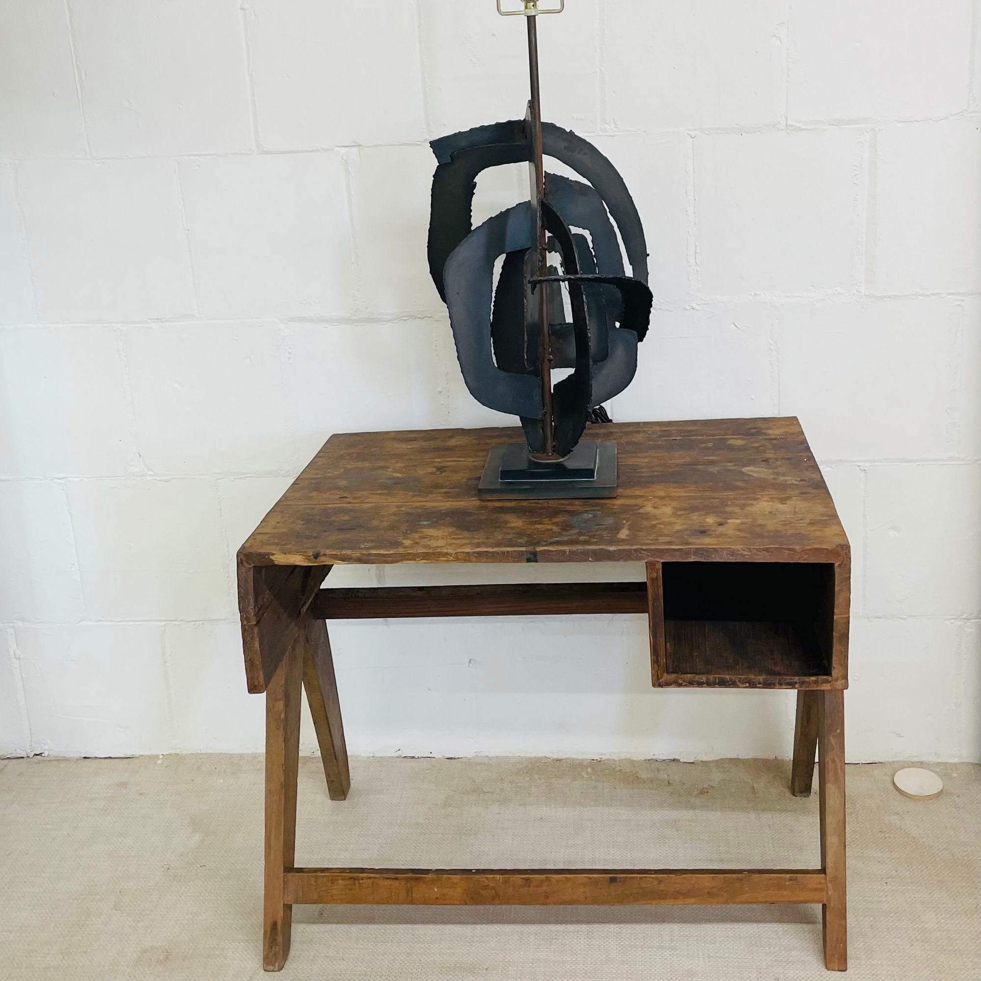 Brutalist Mid-Century Modern Table Lamp, Blackened Steel For Sale 5