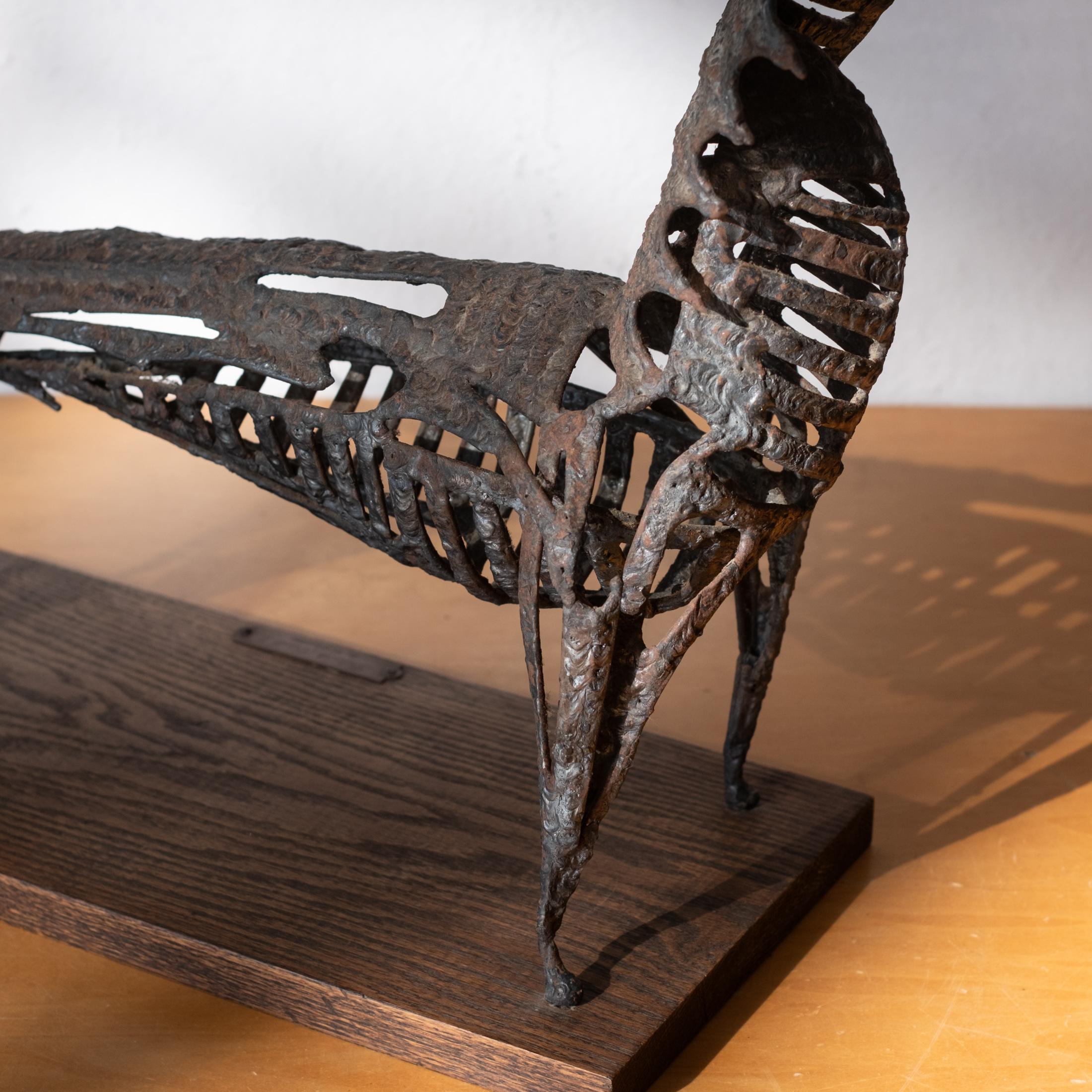 Brutalist Mid Century Modernist Abstrakt Metall Stier Skulptur von Charles im Angebot 2