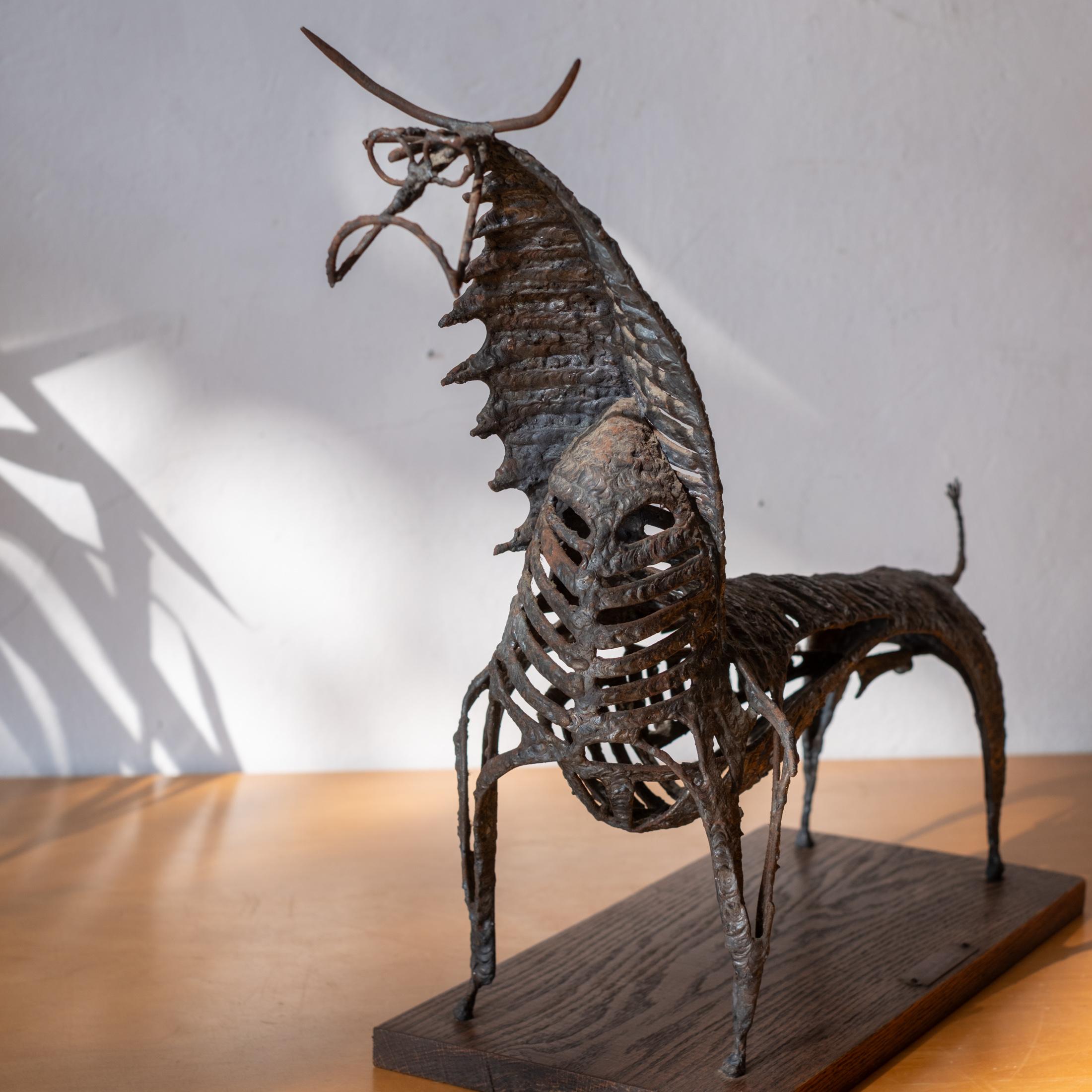 Brutalist Mid Century Modernist Abstrakt Metall Stier Skulptur von Charles im Angebot 5