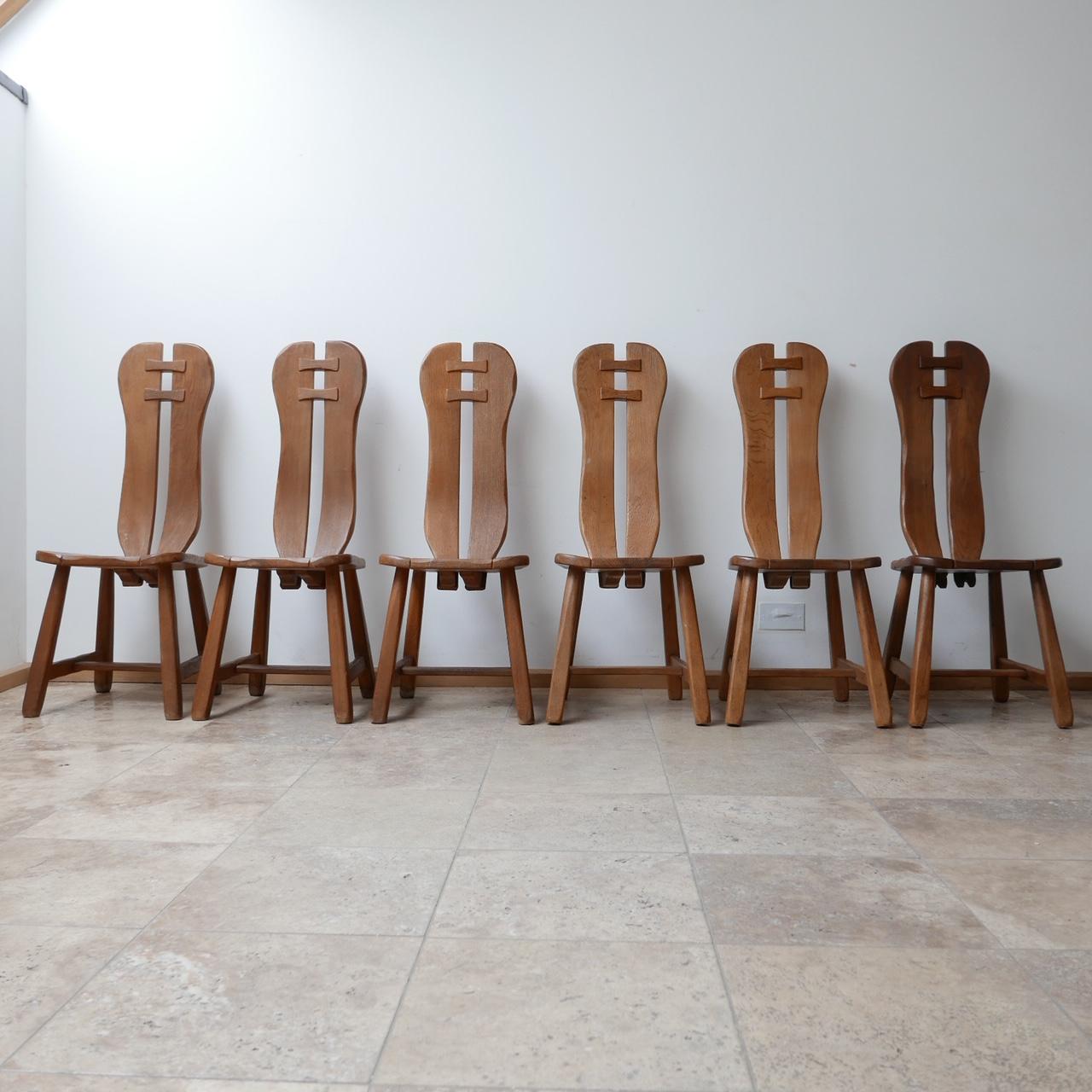 Esszimmerstühle, Mid-Century, Eiche De Puydt, brutalistischer Stil, 12+ (Holz) im Angebot
