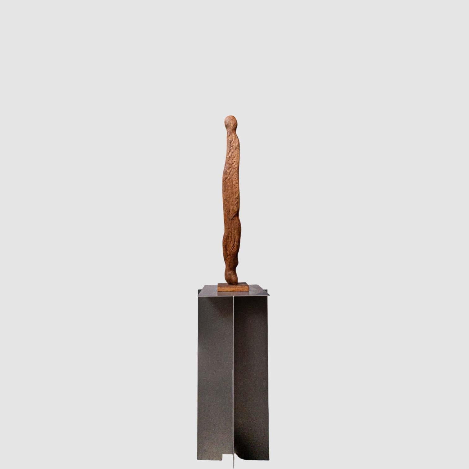 Brutalist Midcentury Hand Carved Wood Figure Sculpture, 1970s, Giacometti style In Good Condition For Sale In AMSTERDAM, NL