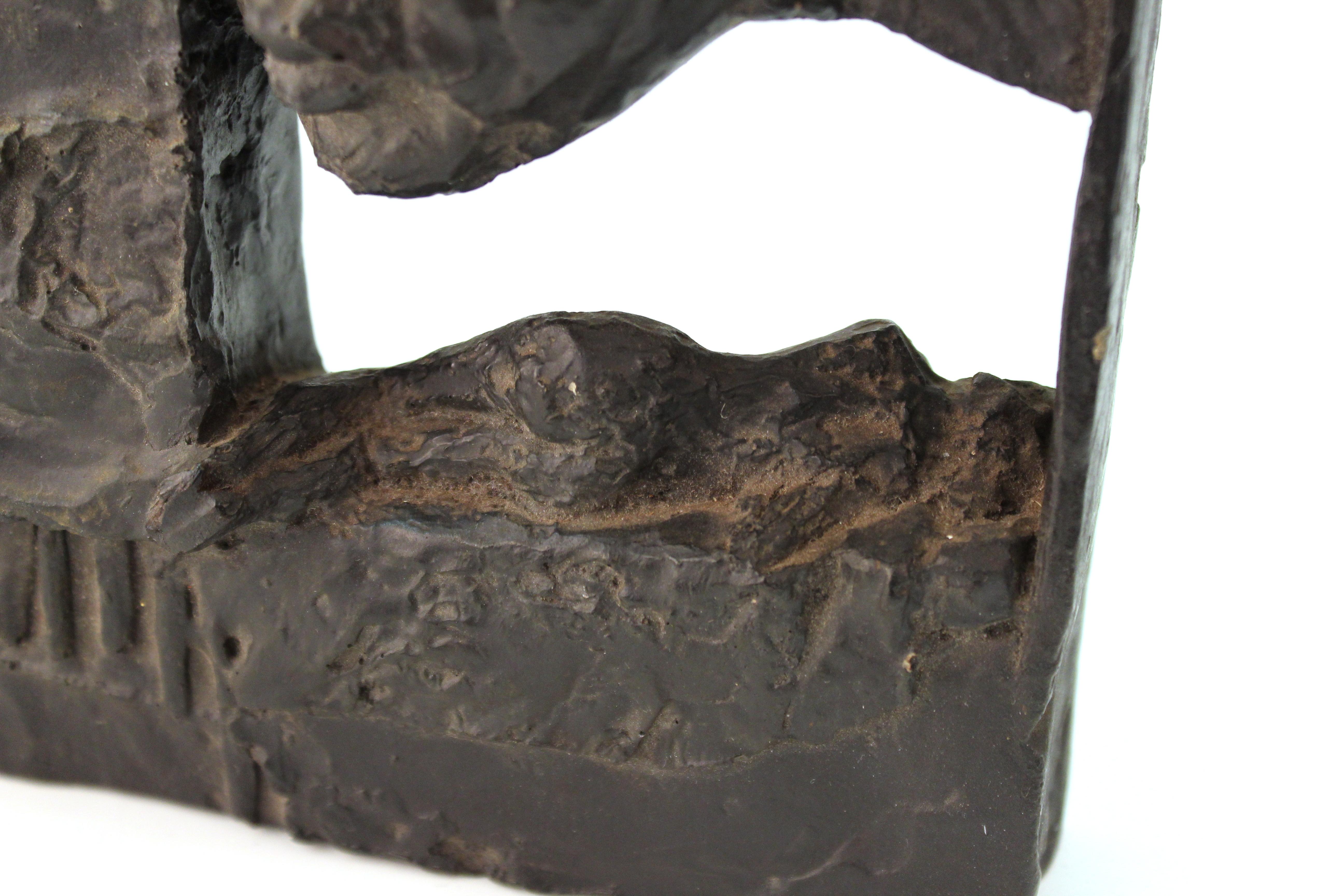 Moderne figurative Gips-Skulptur des Brutalismus 4