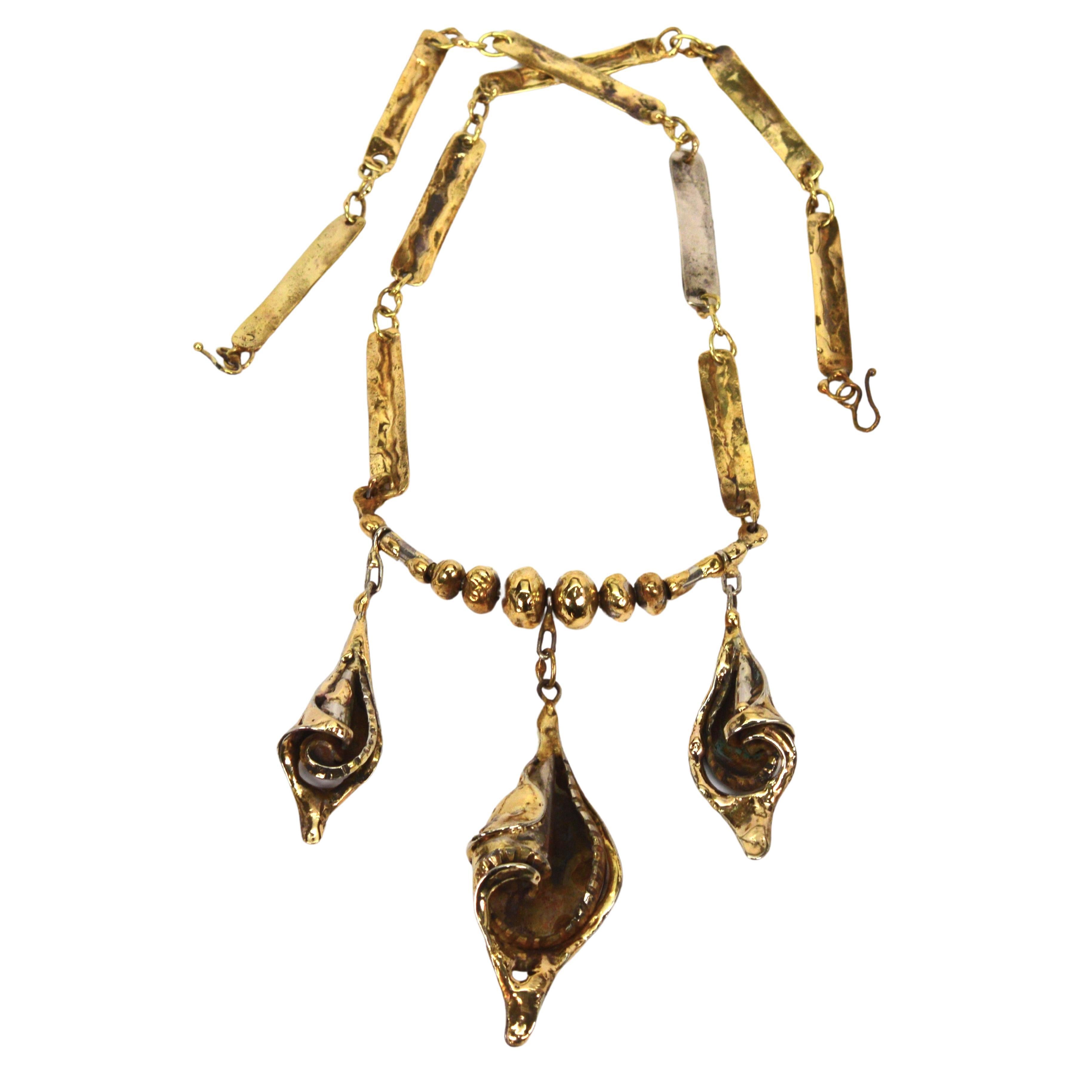 Brutalist Modern Shell Necklace by Armando Lozano Ramirez For Sale