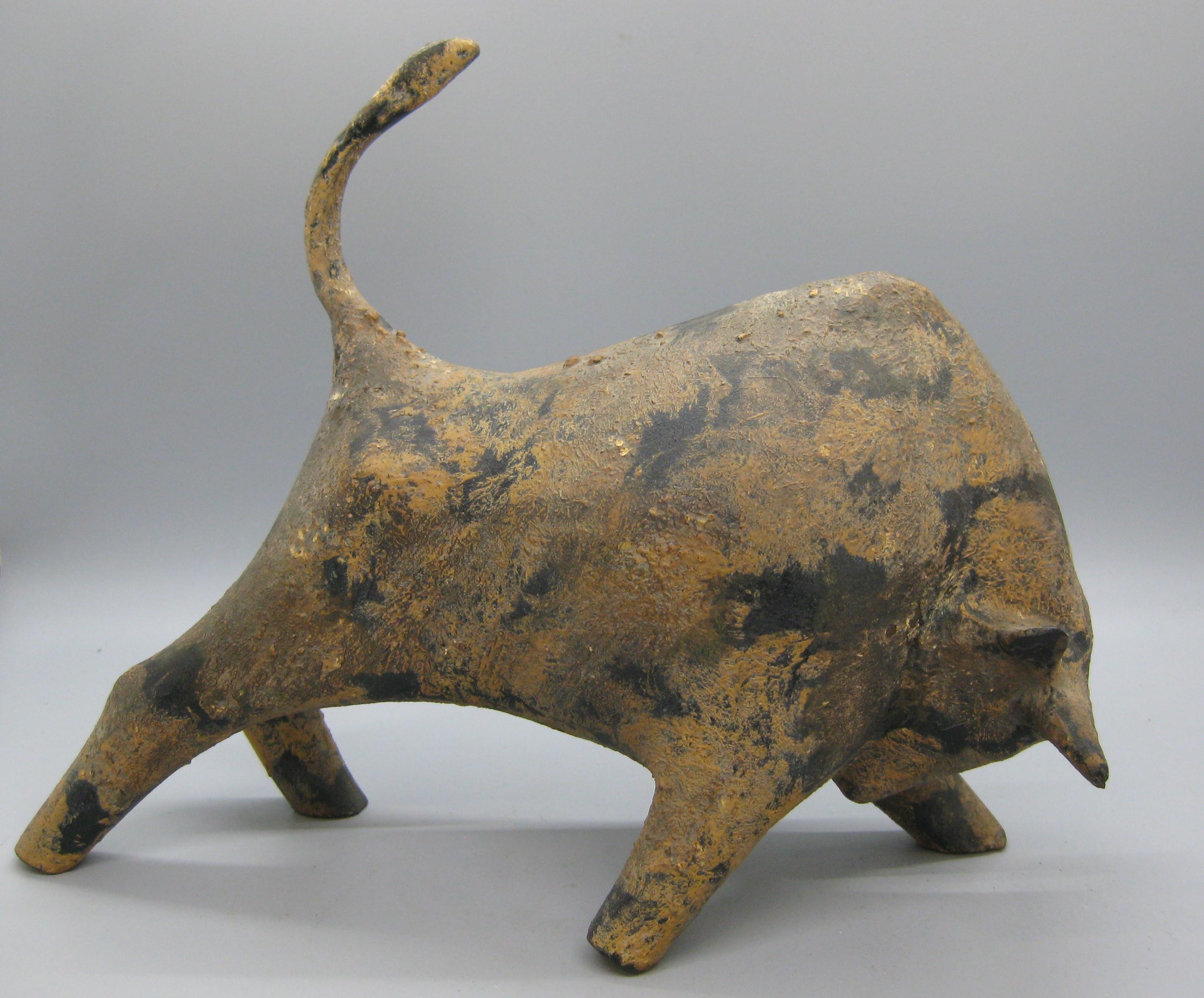 Brutalist Modernist Cast Iron Stylized Bull Sculpture with Patina Finish For Sale 3