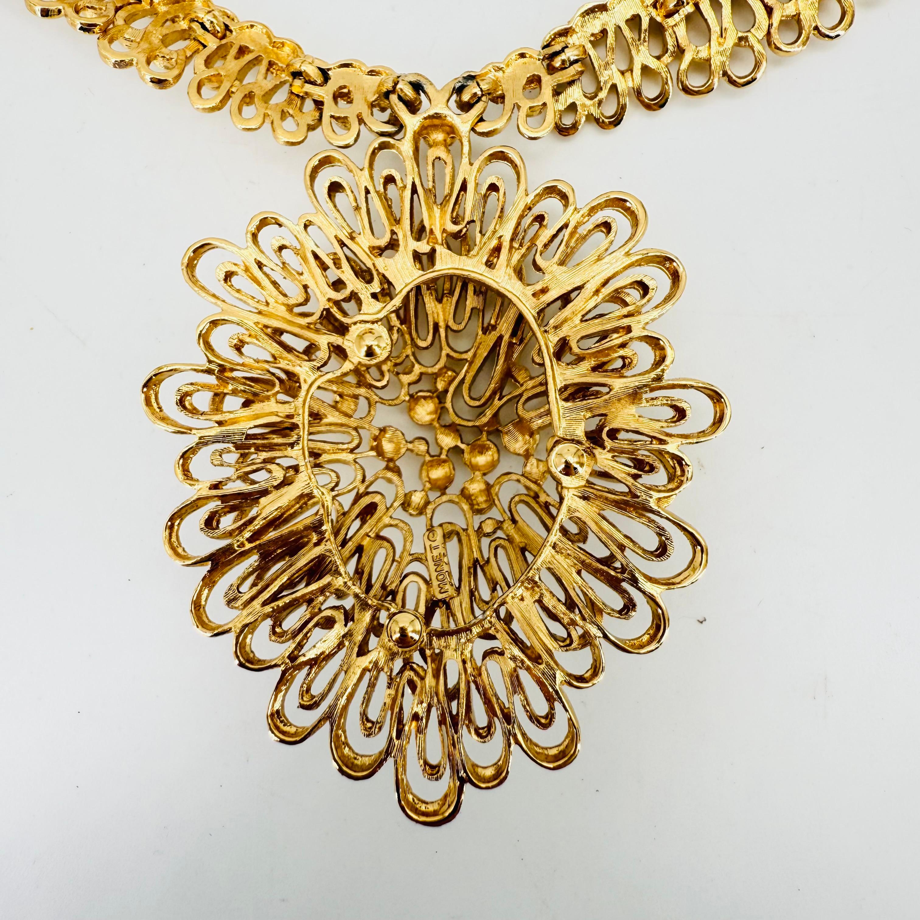 Set collana e orecchini Monet brutalista in vendita 2