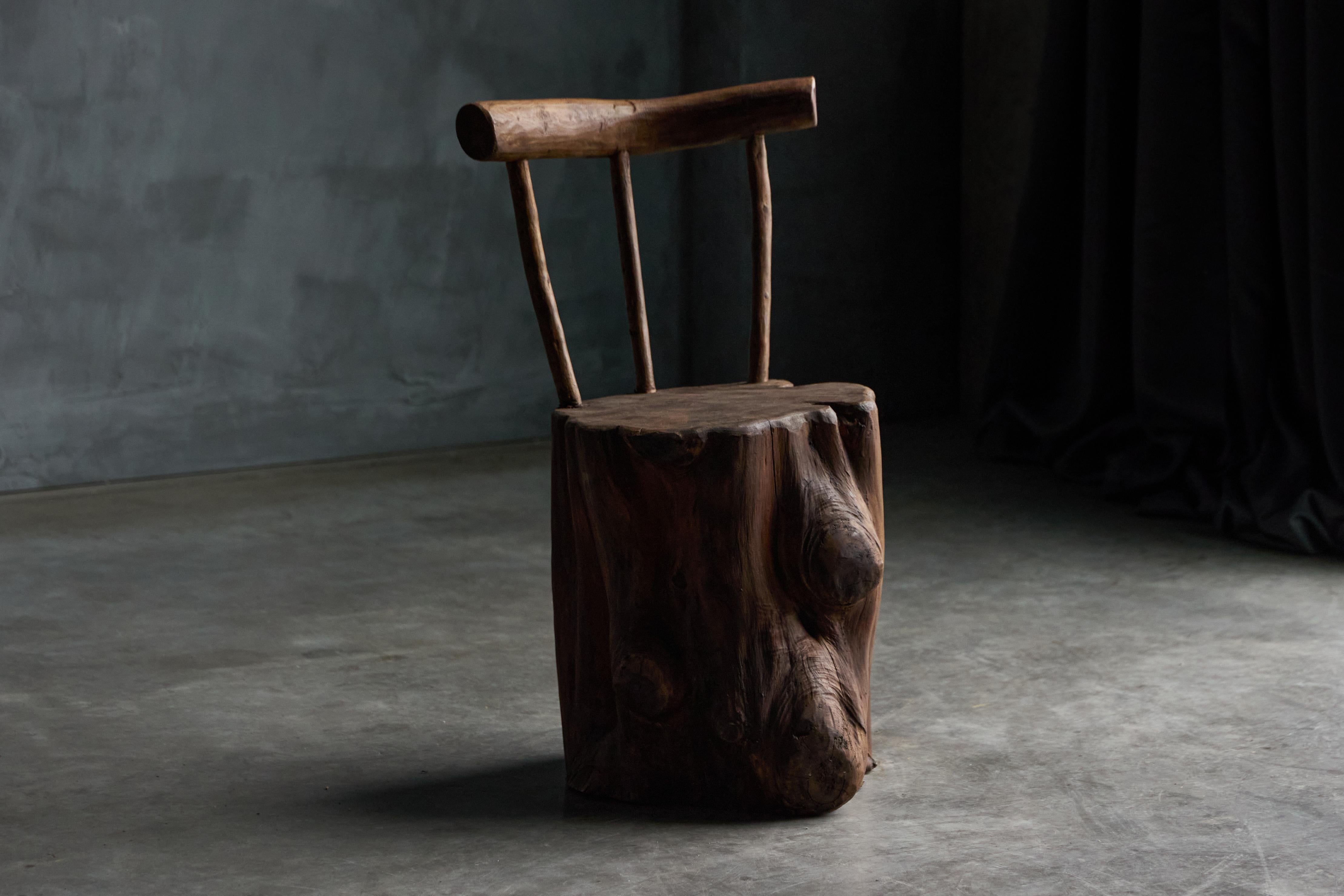 Brutalist Monoxyle Chair, France, 1970s For Sale 2
