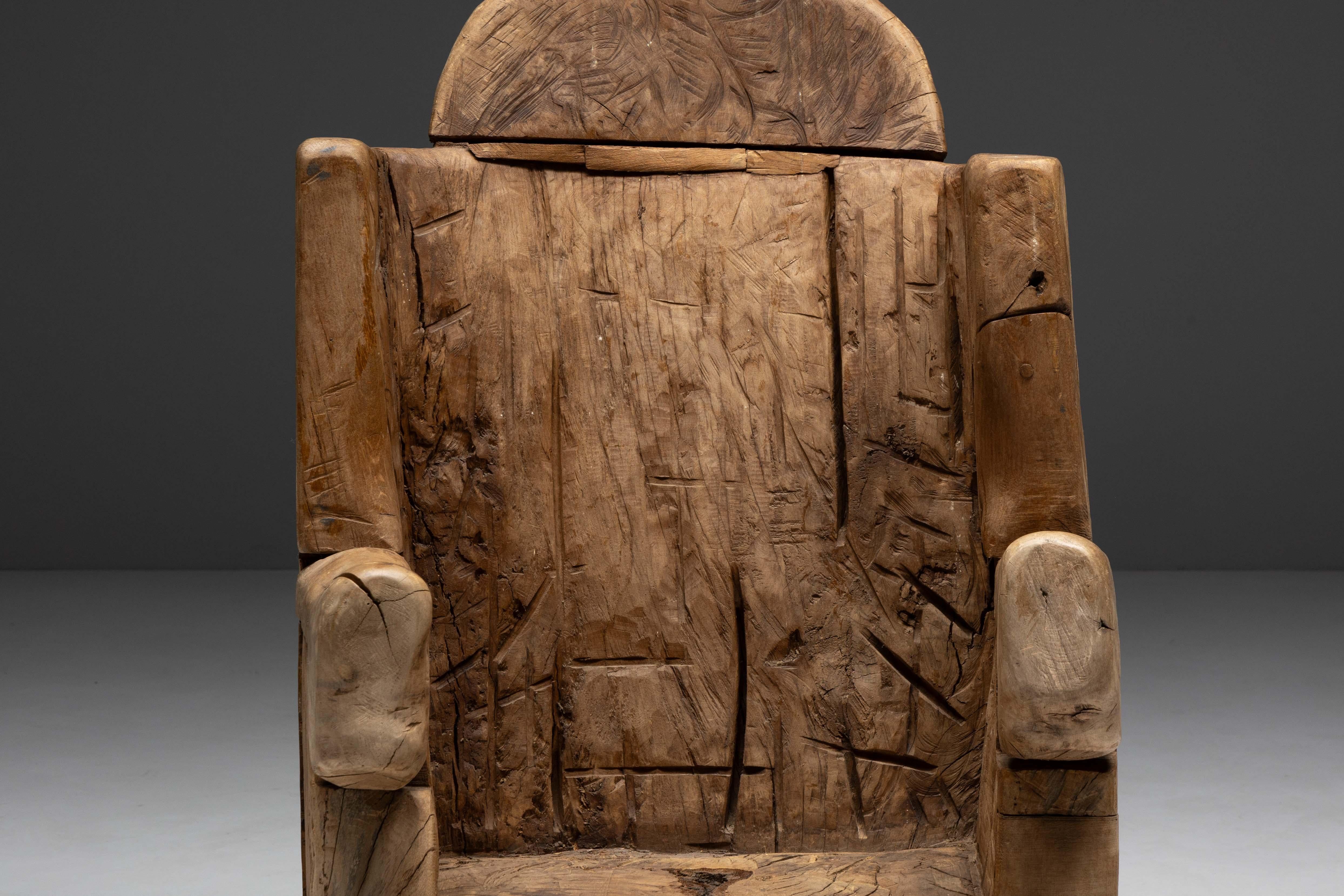 Silla de Trono Monoxilita Brutalista, Francia, Siglo XIX en venta 4