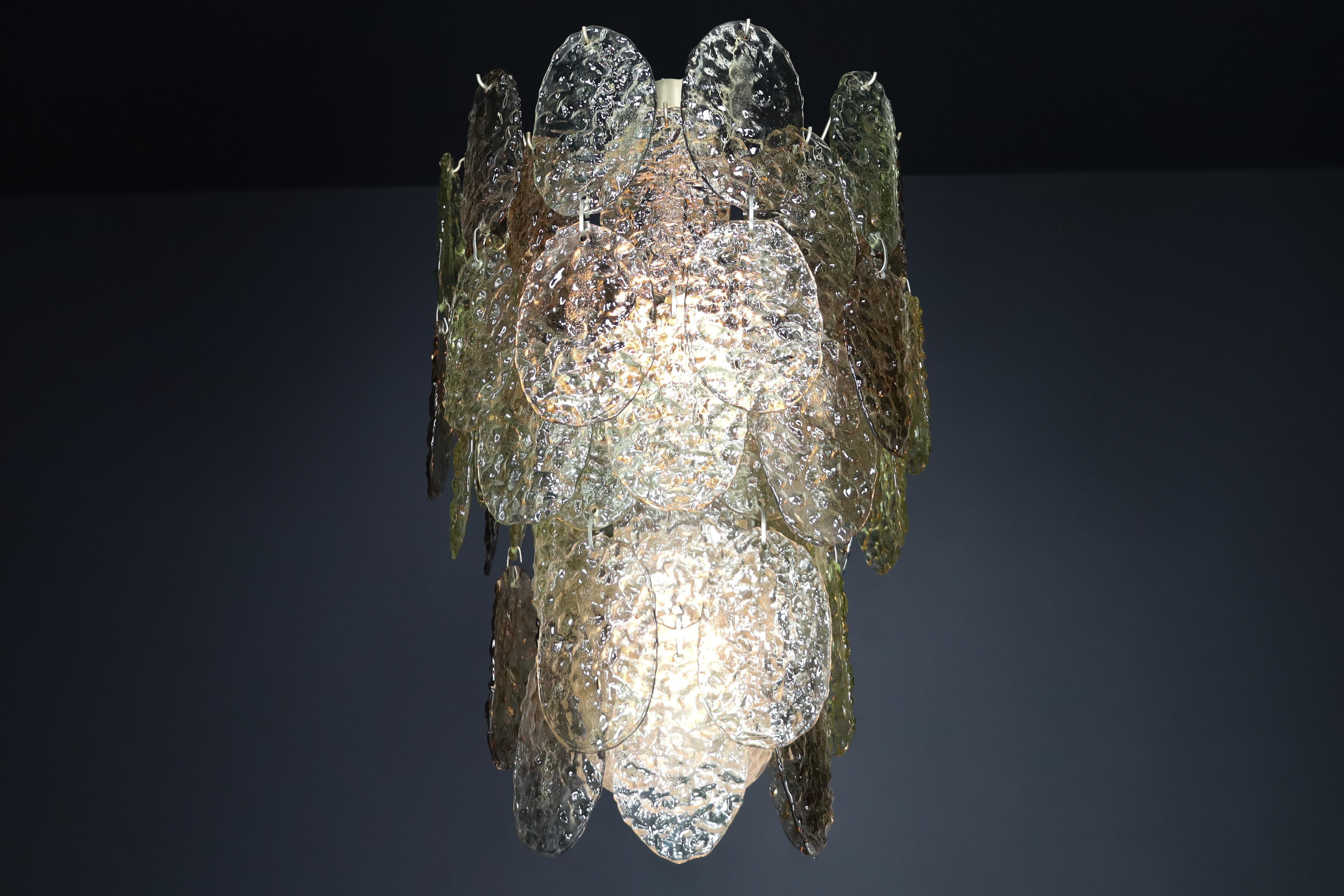 Brutalist  Murano Waterfall Chandelier by Carlo Nason for Mazzega, Italy, 1960s For Sale 4