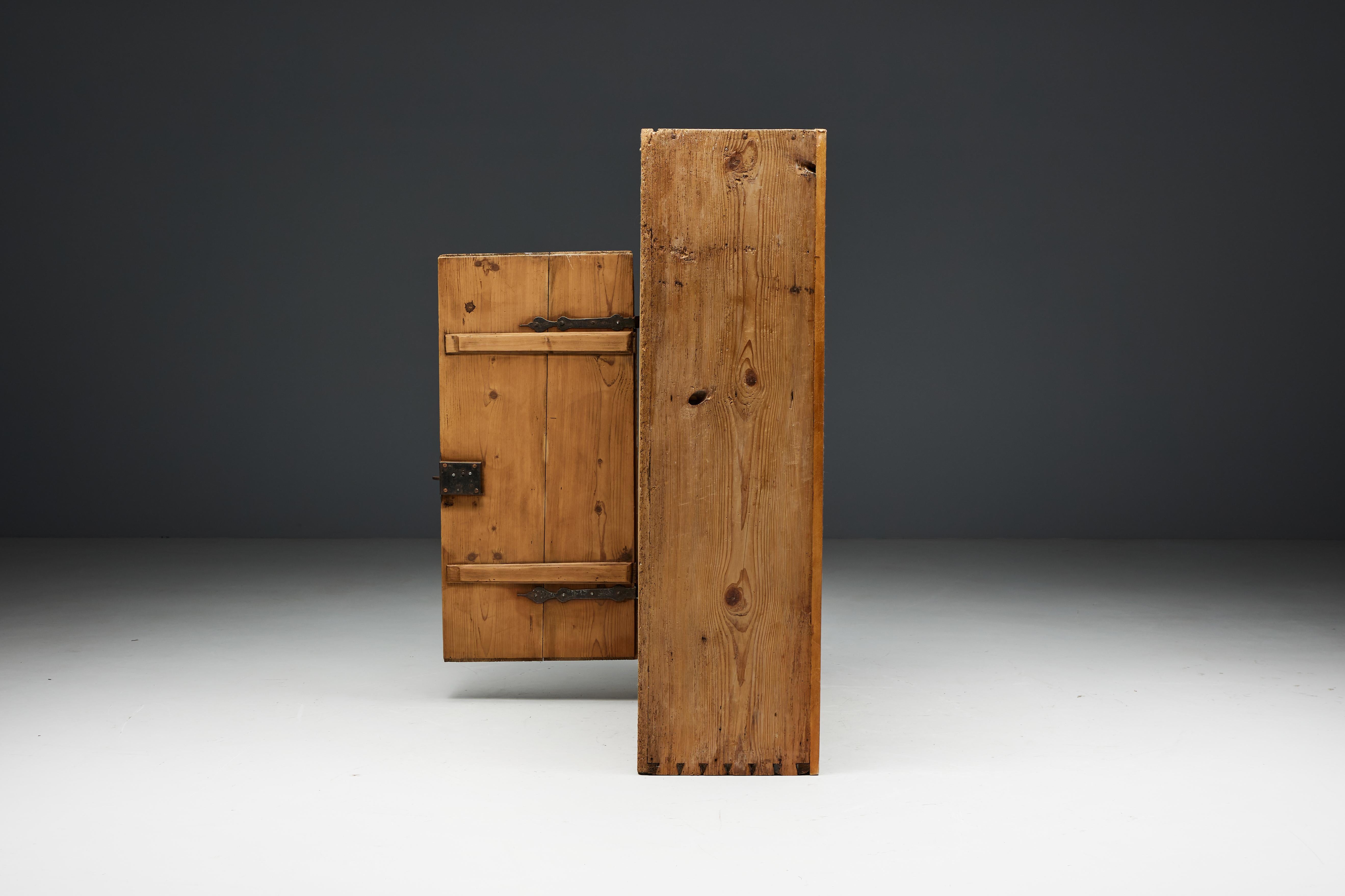 Brutalist Naive Cabinet, France, Early 19th Century For Sale 5