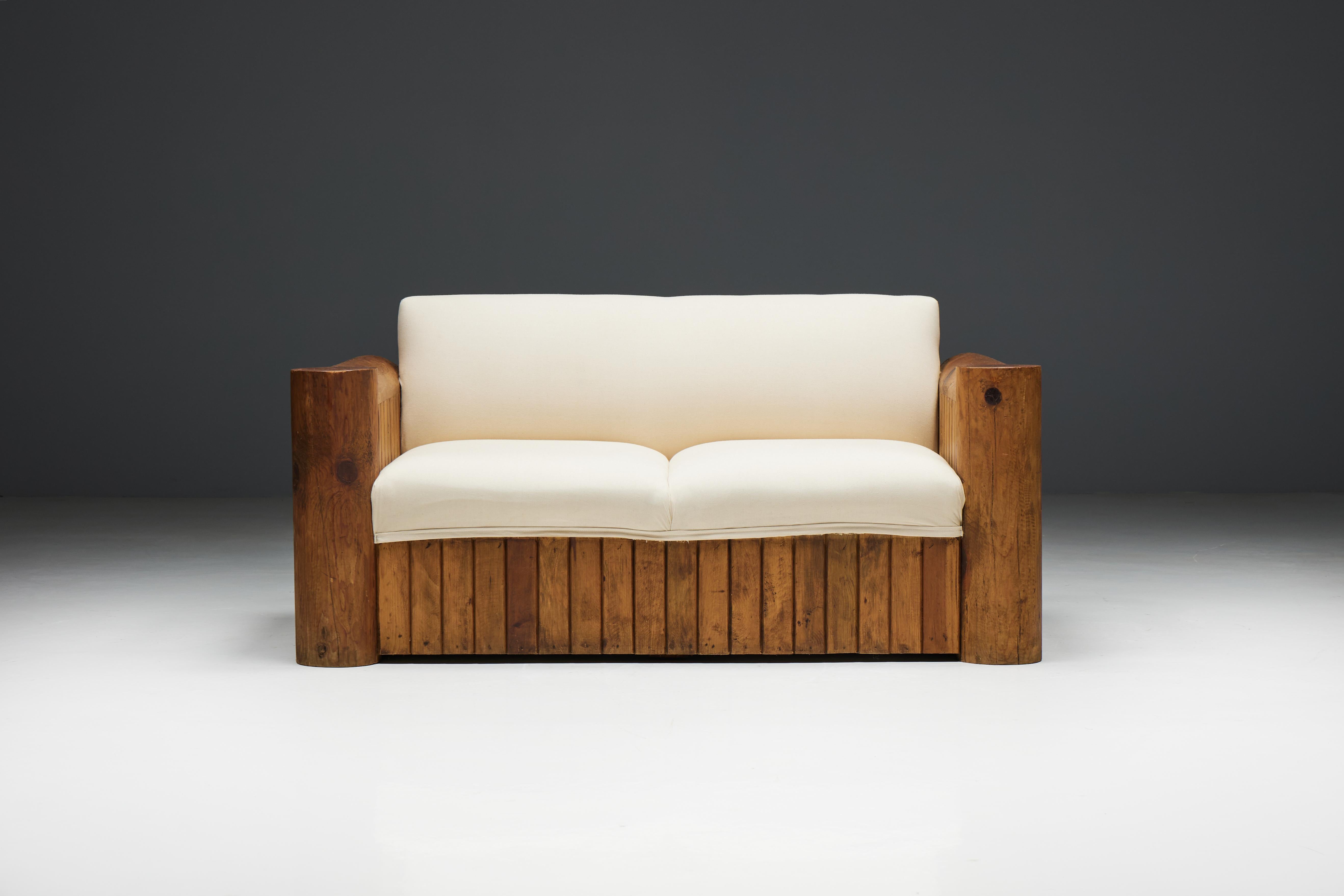 Brutalist Naive Two-Seater Sofa, France, 1940s In Excellent Condition For Sale In Antwerp, BE