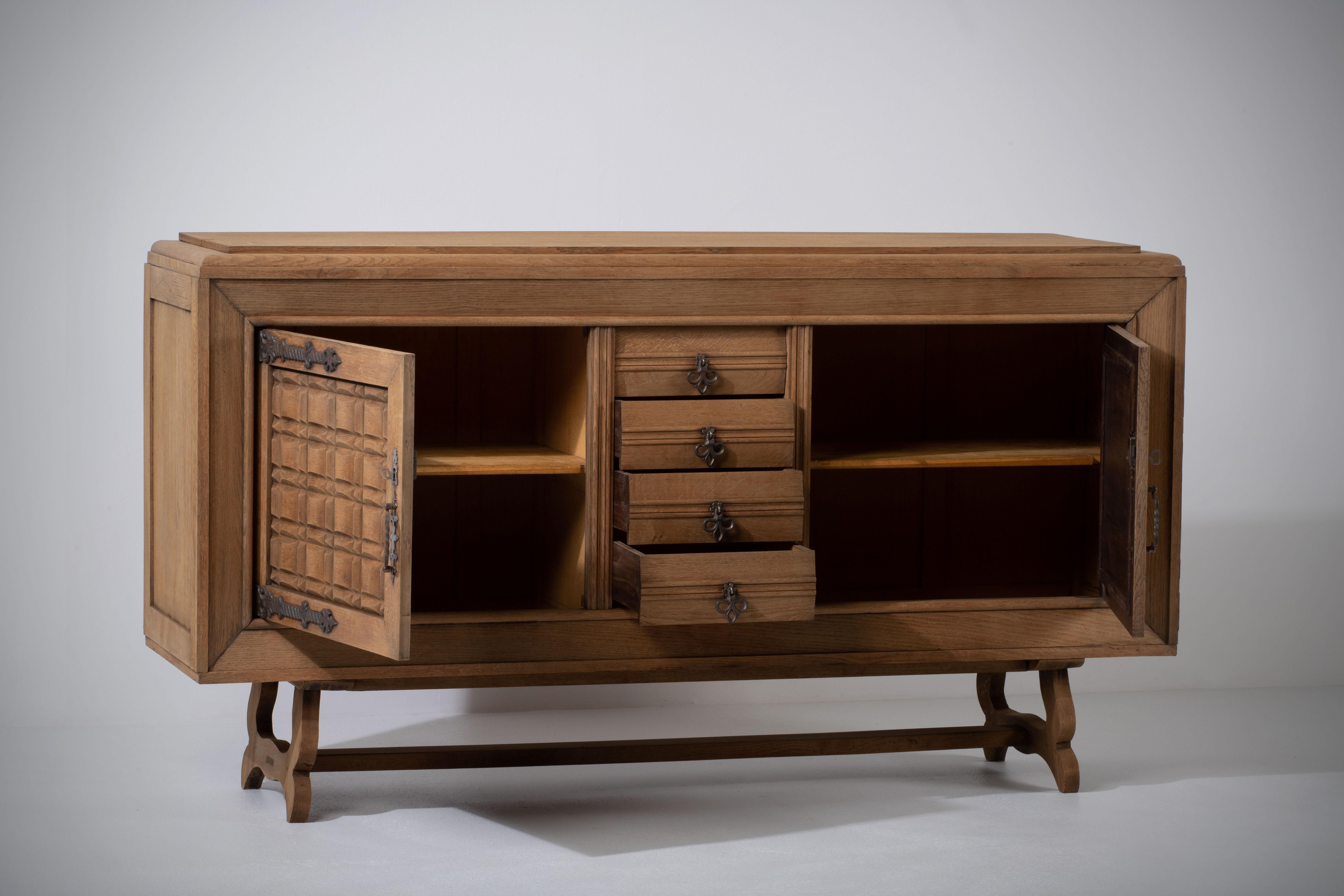 French Brutalist Natural Oak Sideboard, France, 1940 For Sale