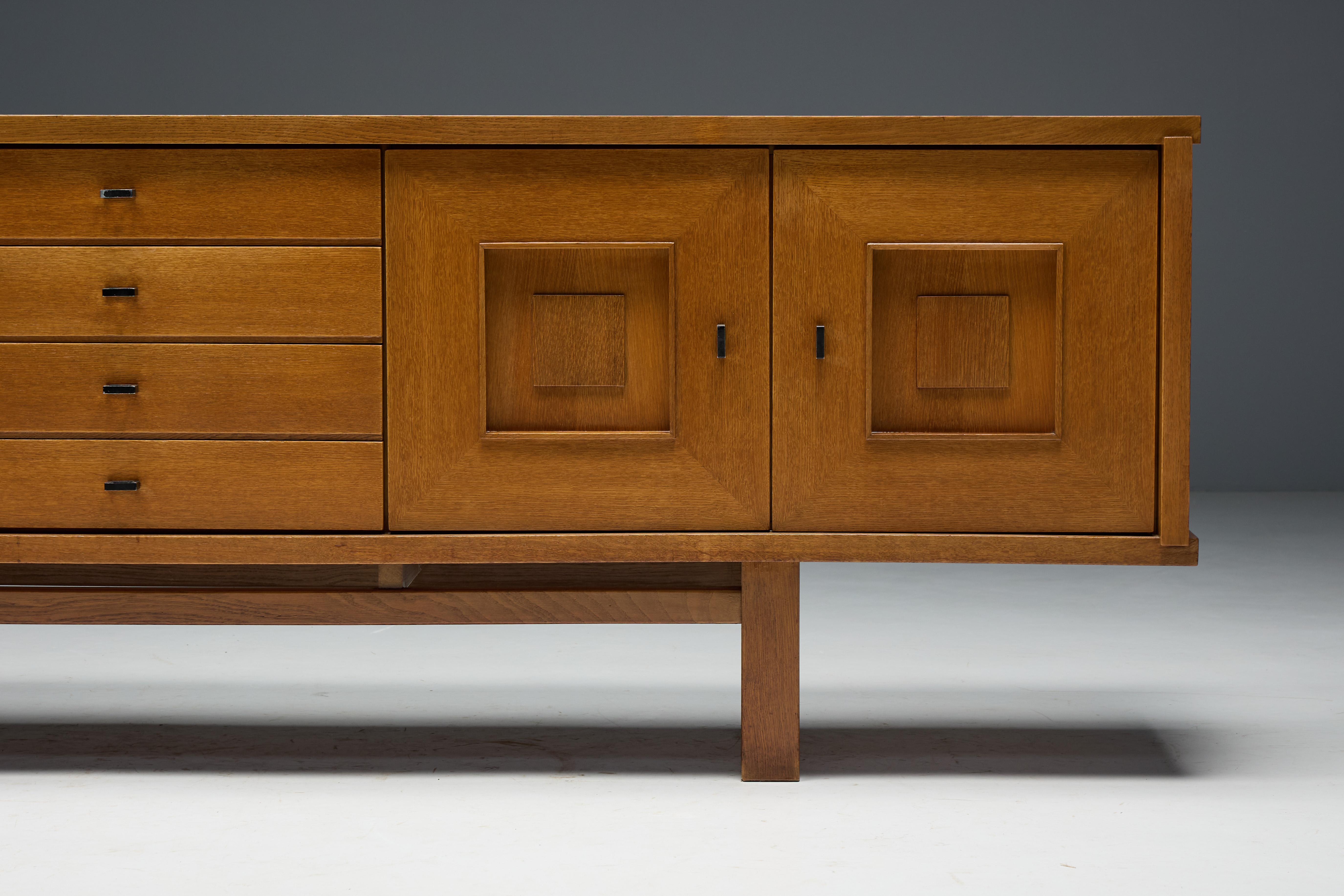 Brutalist Oak Buffet, Belgium, 1960s For Sale 5