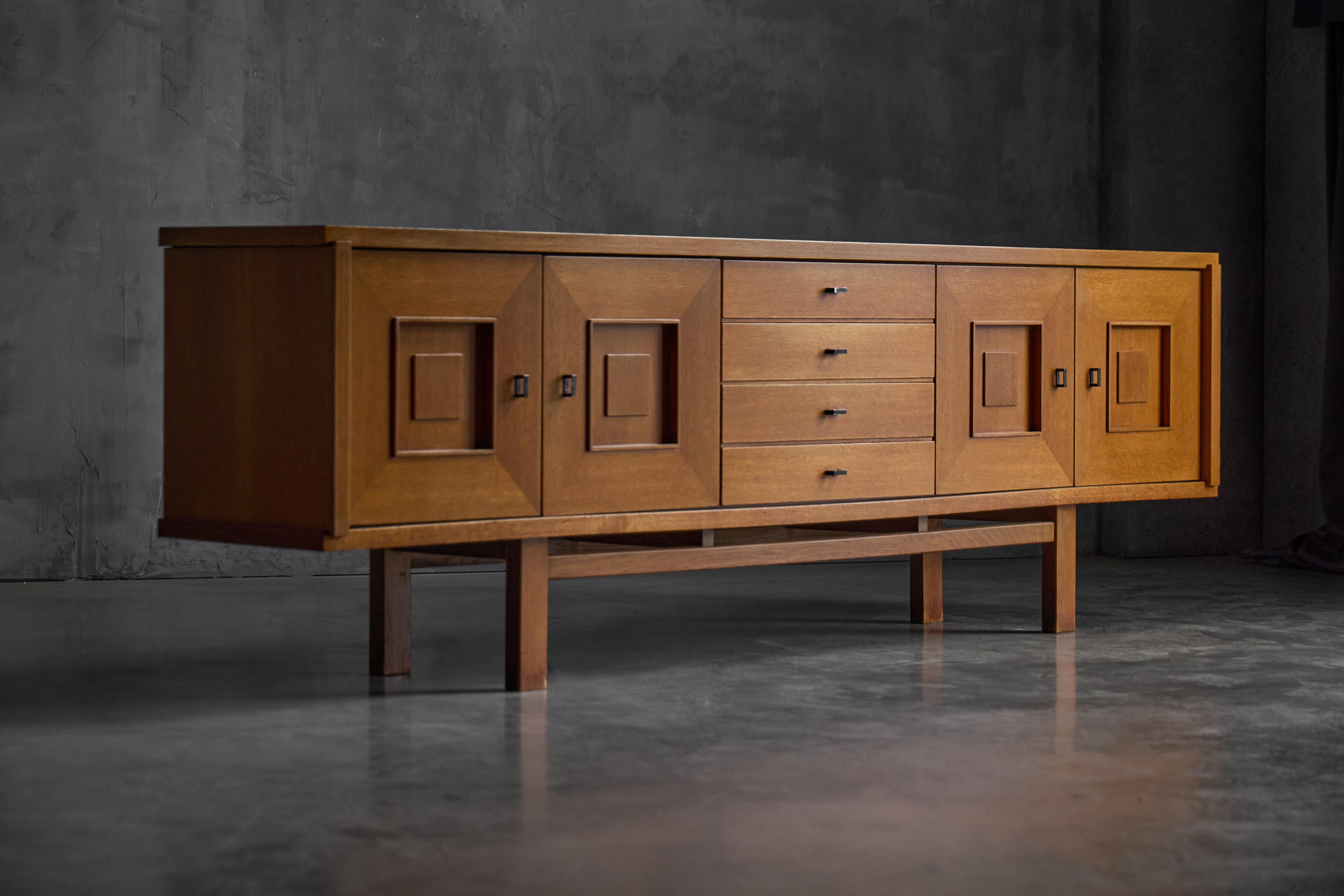 Mid-20th Century Brutalist Oak Buffet, Belgium, 1960s For Sale