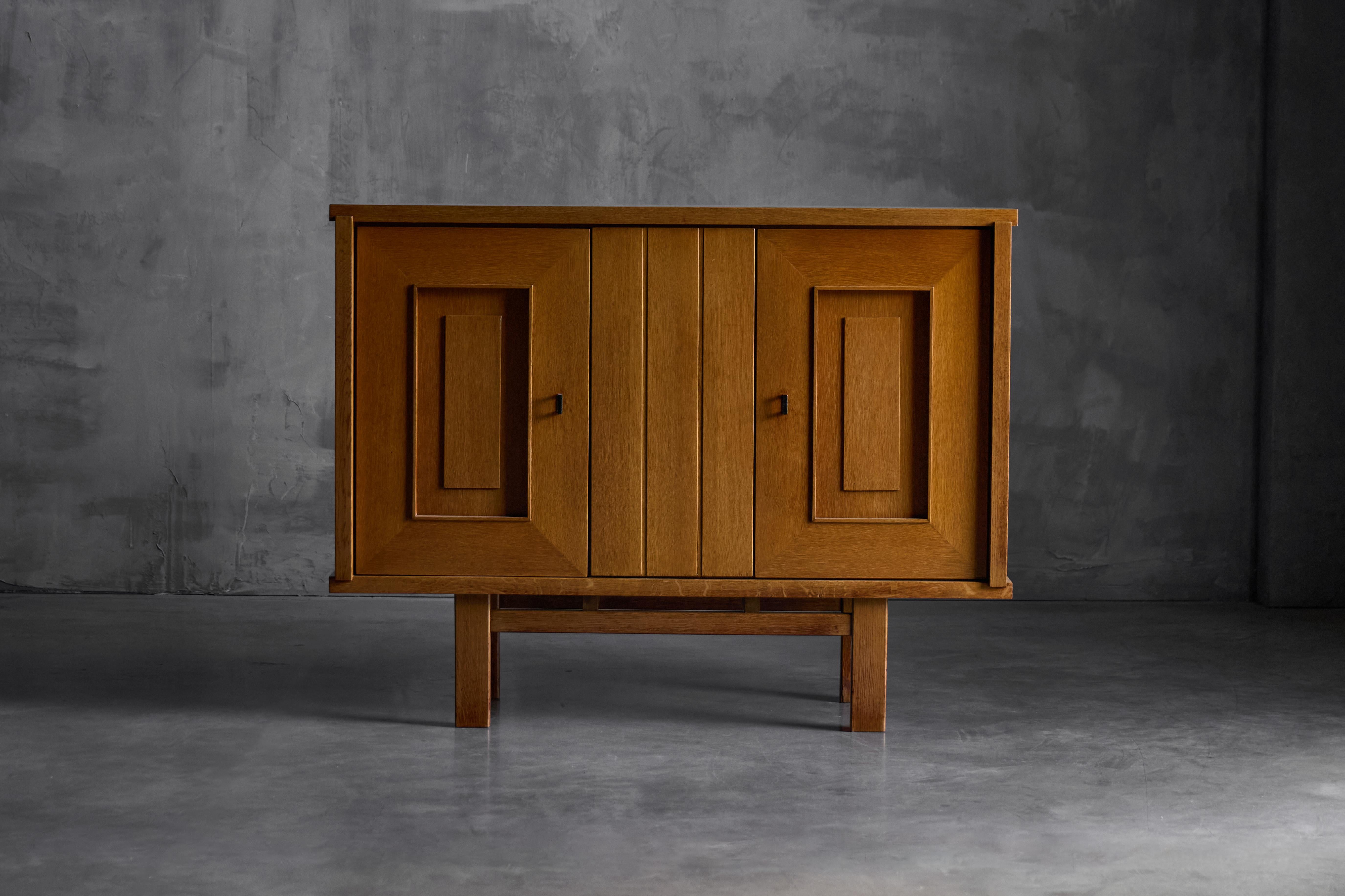 Belgian Brutalist Oak Cabinet, Belgium, 1960s For Sale