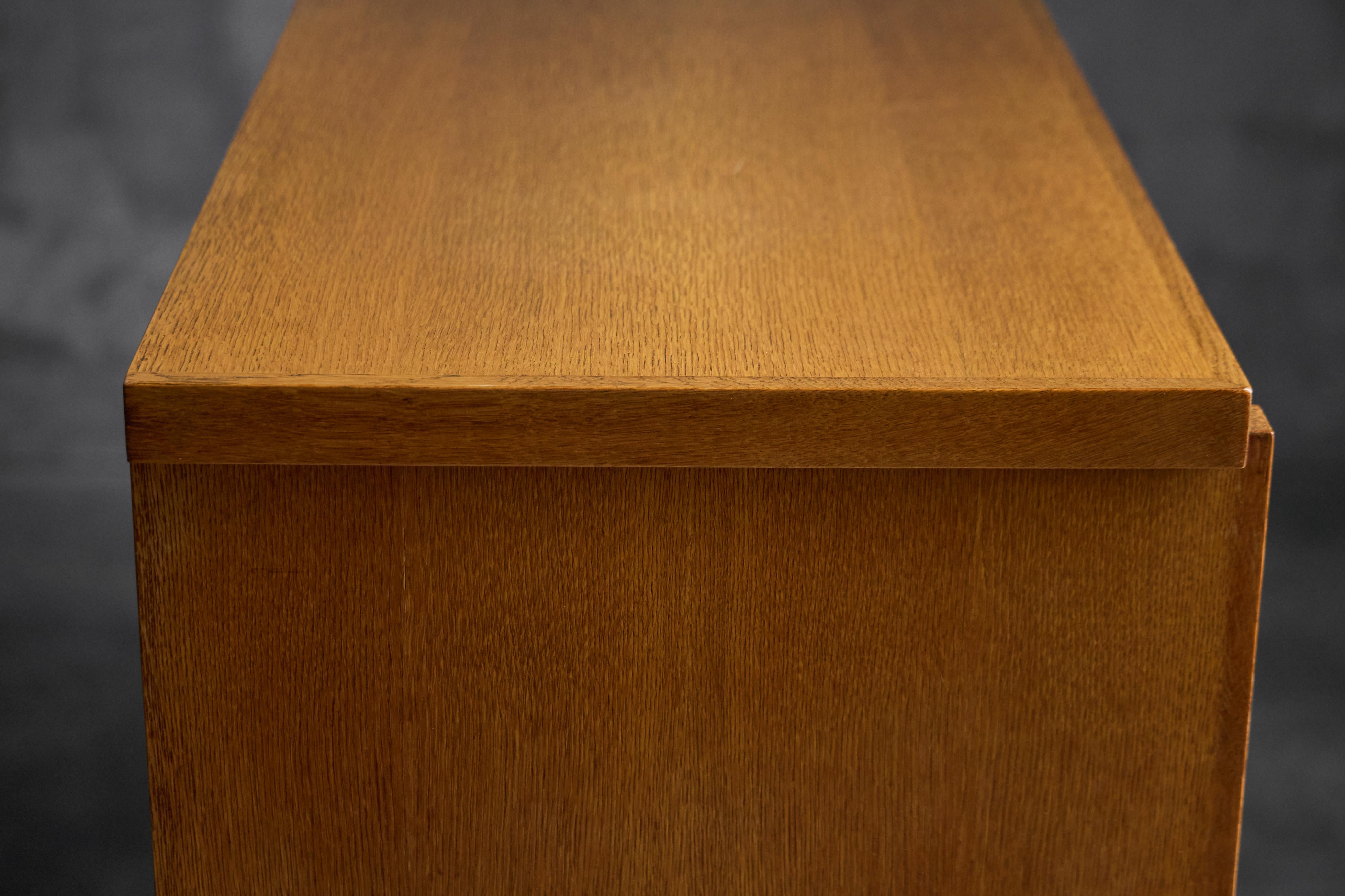 Brutalist Oak Cabinet, Belgium, 1960s For Sale 1