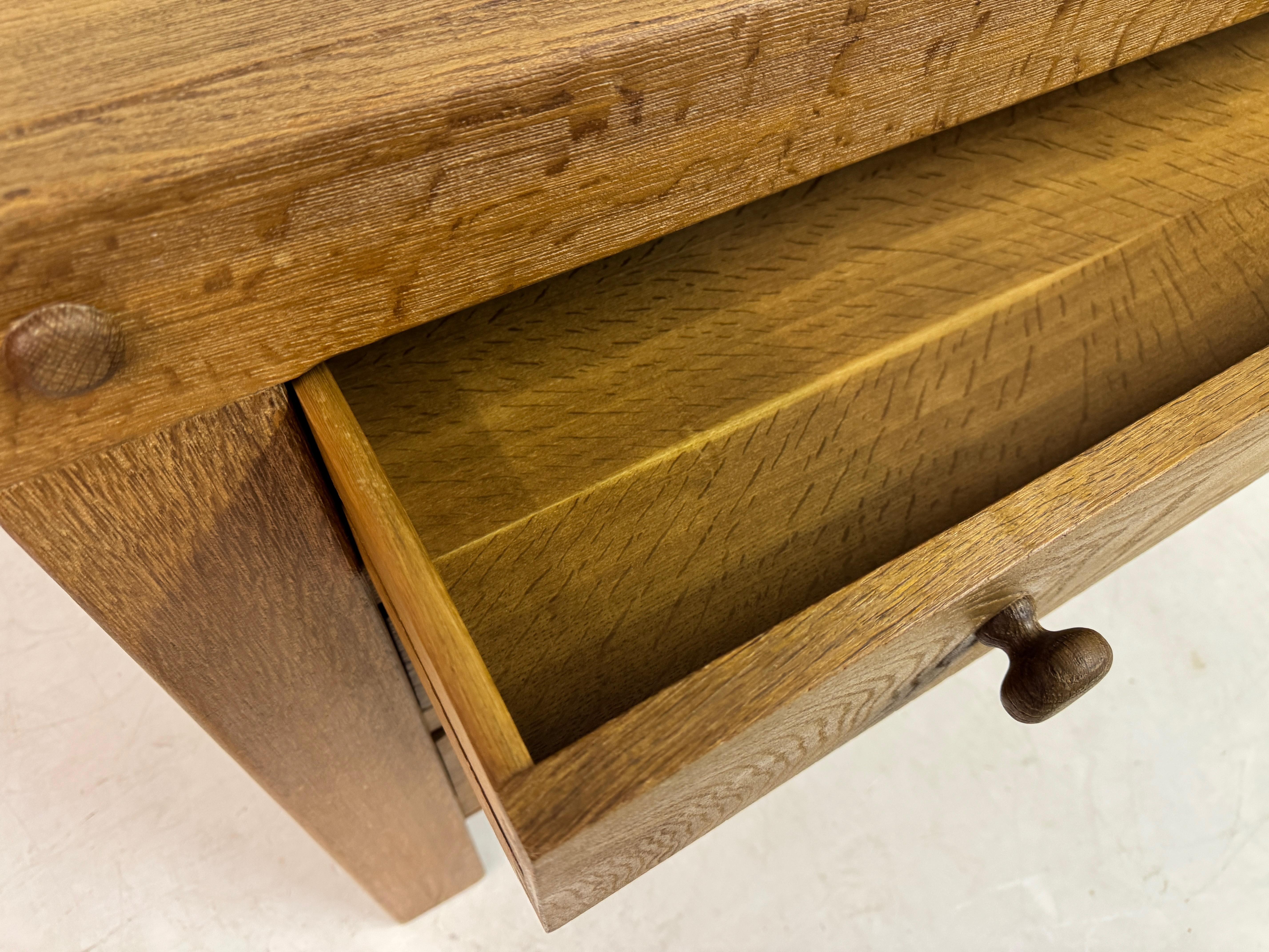 Quercia Brutalist Oak Chest of Drawers, 1970s in vendita
