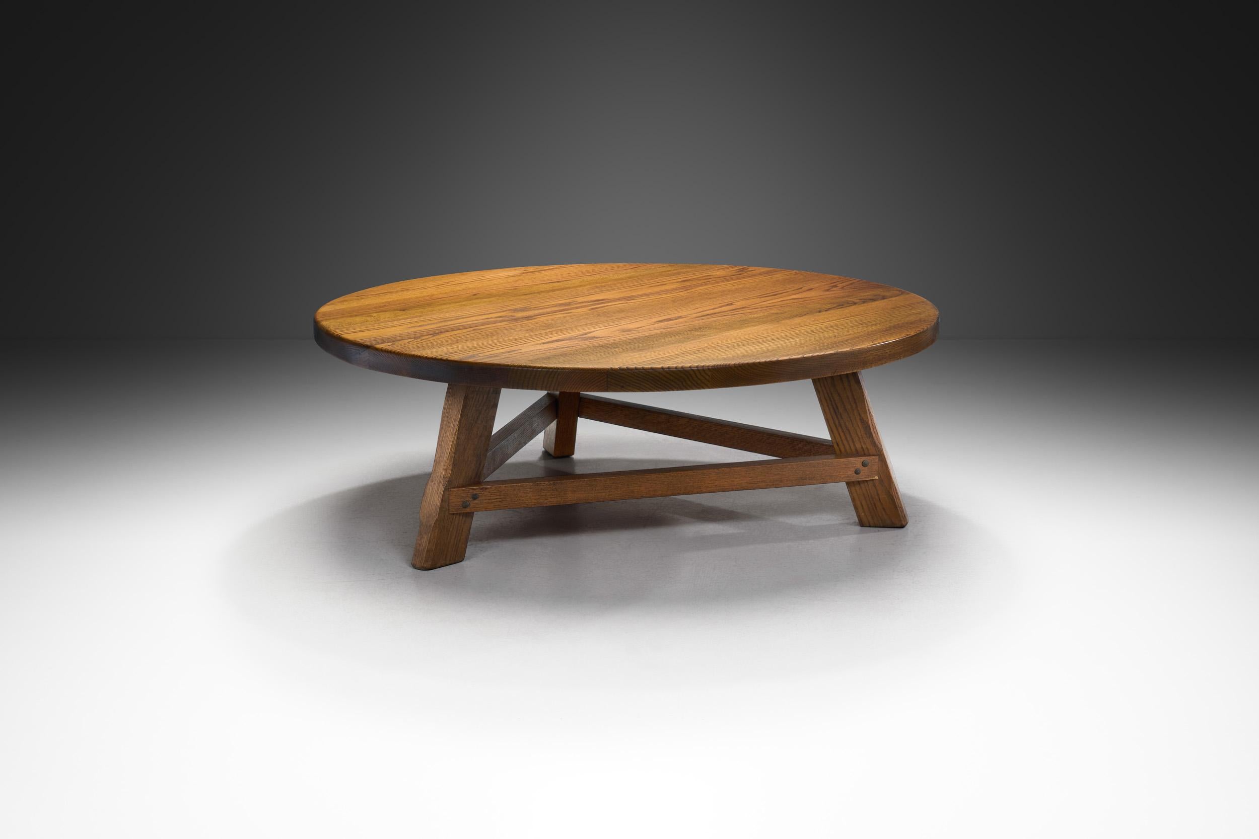 Mid-20th Century Brutalist Oak Coffee Table with Triangular Legs, Europe ca 1950s For Sale
