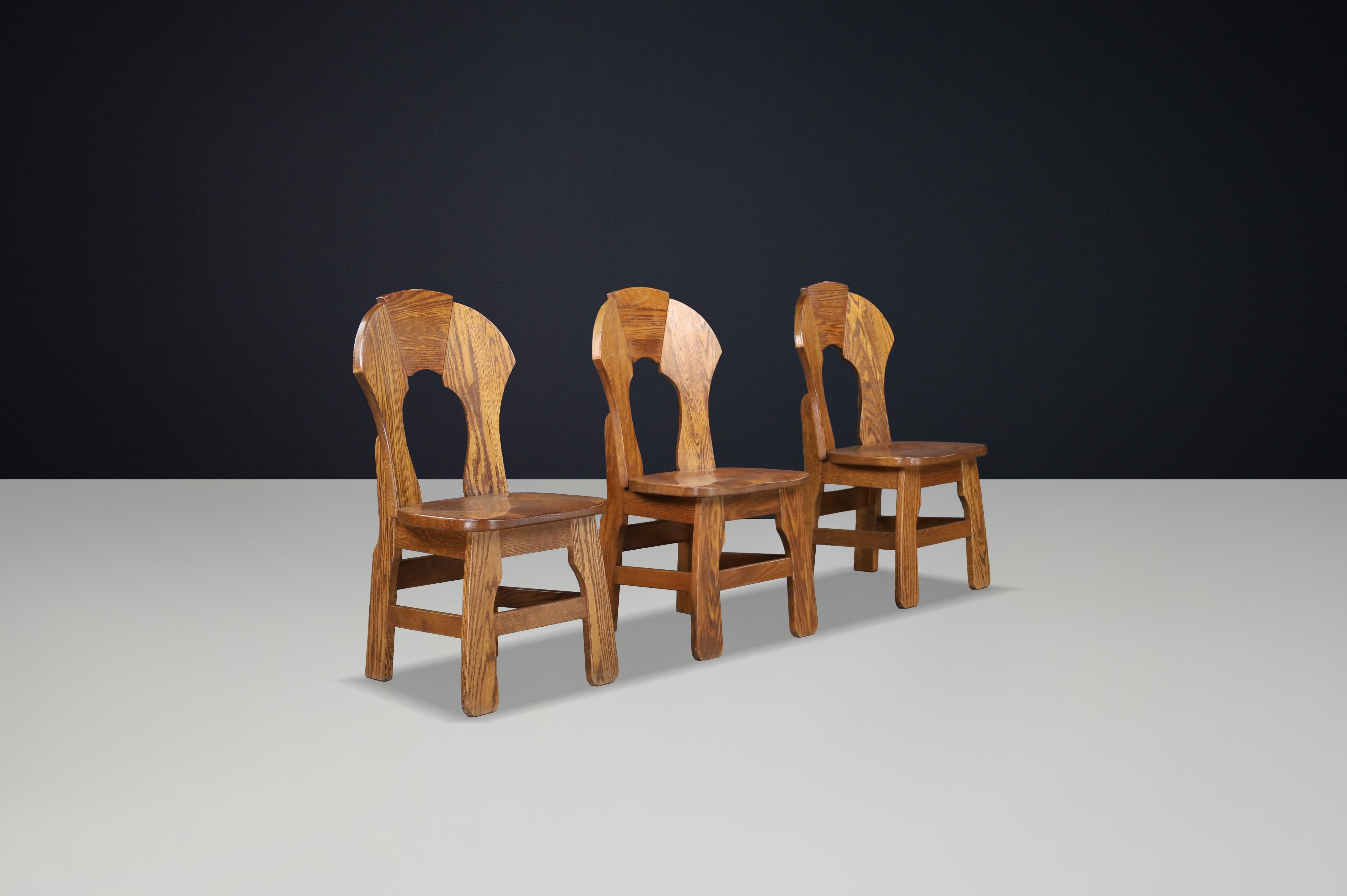 Brutalistische Eichen-Esszimmerstühle, Frankreich, 1960er Jahre im Angebot 4