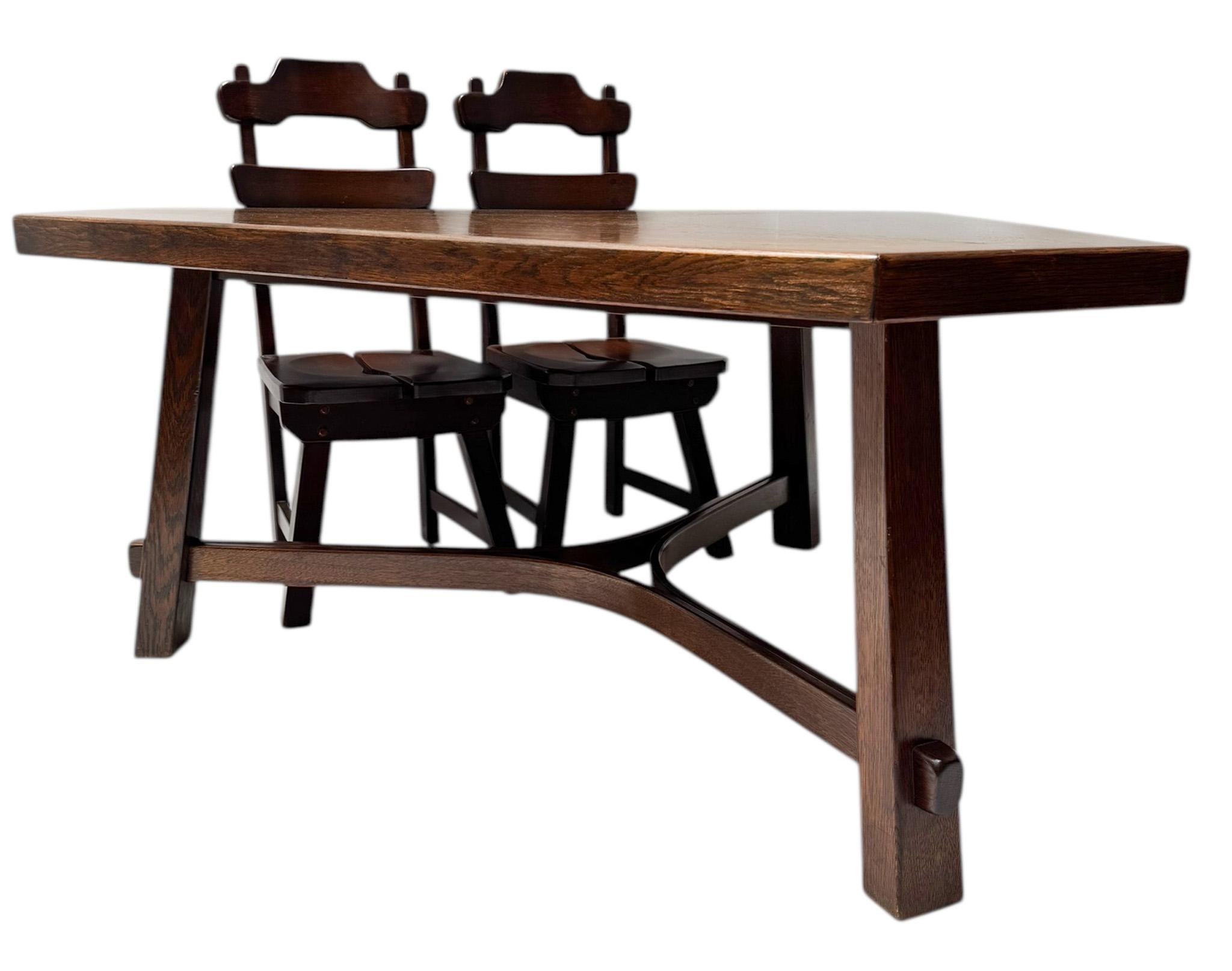Fin du 20e siècle Table de salle à manger brutale en Oak avec six chaises de salle à manger brutale, années 1970 en vente