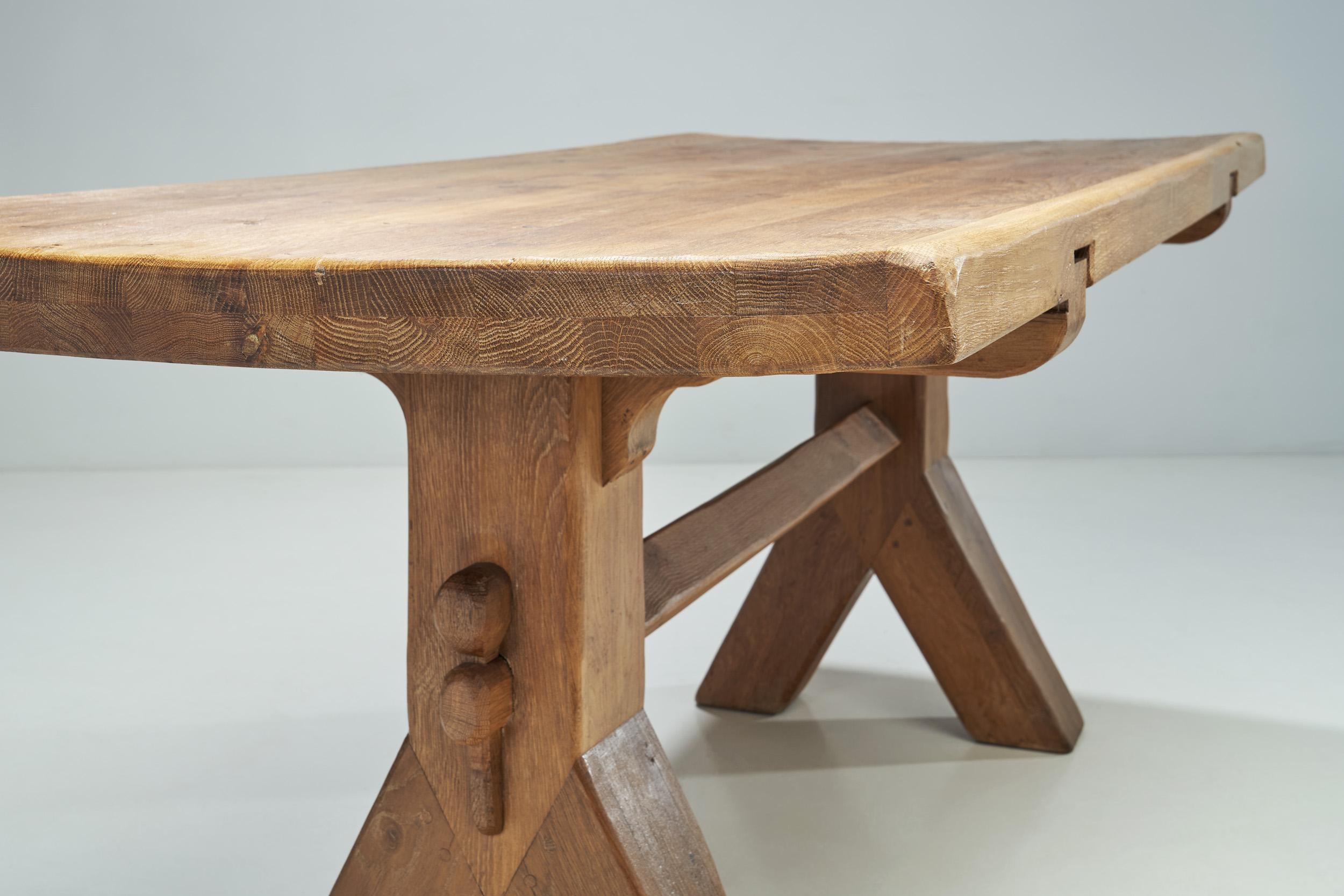 Late 20th Century Brutalist Oak Dining Table by the Puydt, Belgium, 1970s