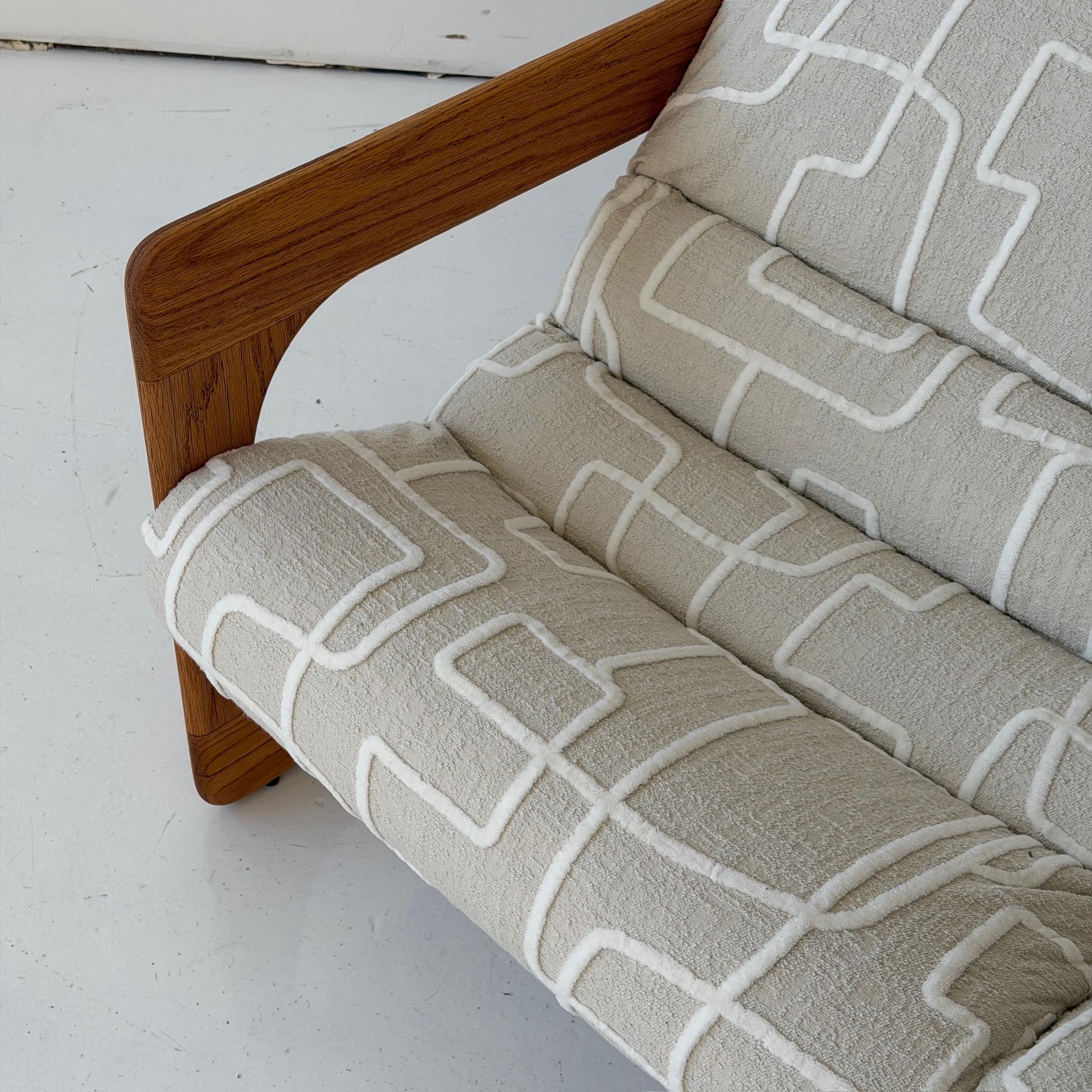 Sofá Brutalista de Roble de Lou Hodges Otro en venta