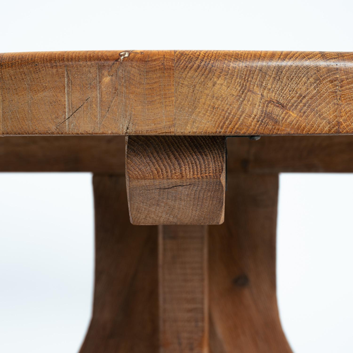 Brutalist oak wooden dining table by de Puydt, Belgium 1970s en vente 8