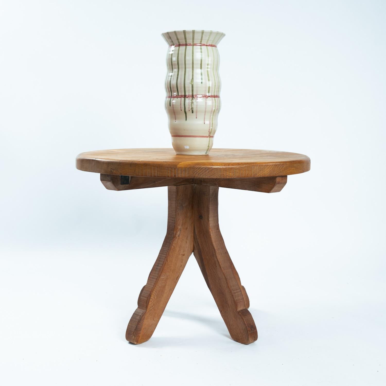 Chêne Brutalist oak wooden dining table by de Puydt, Belgium 1970s en vente