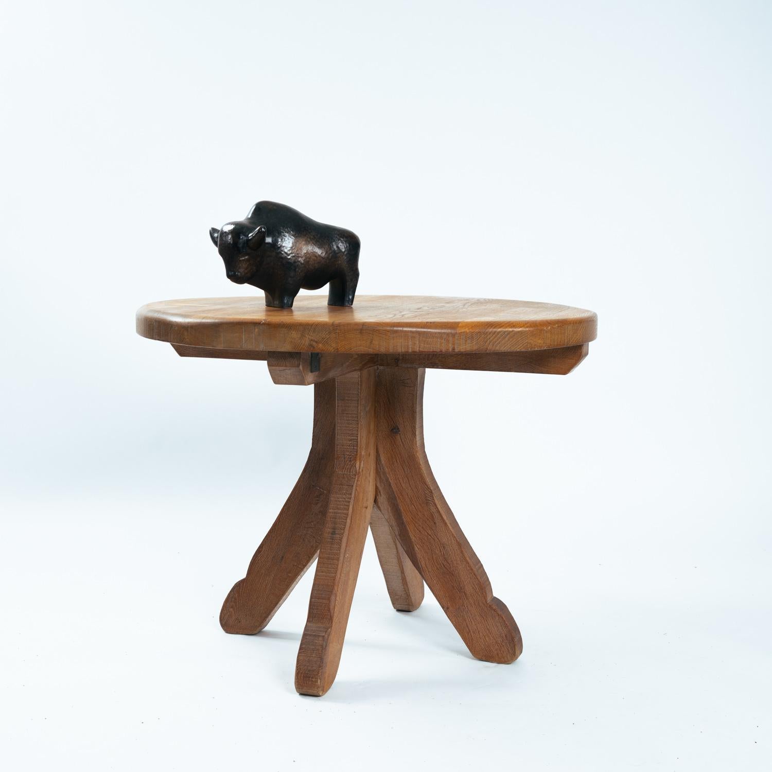 Brutalist oak wooden dining table by de Puydt, Belgium 1970s en vente 1