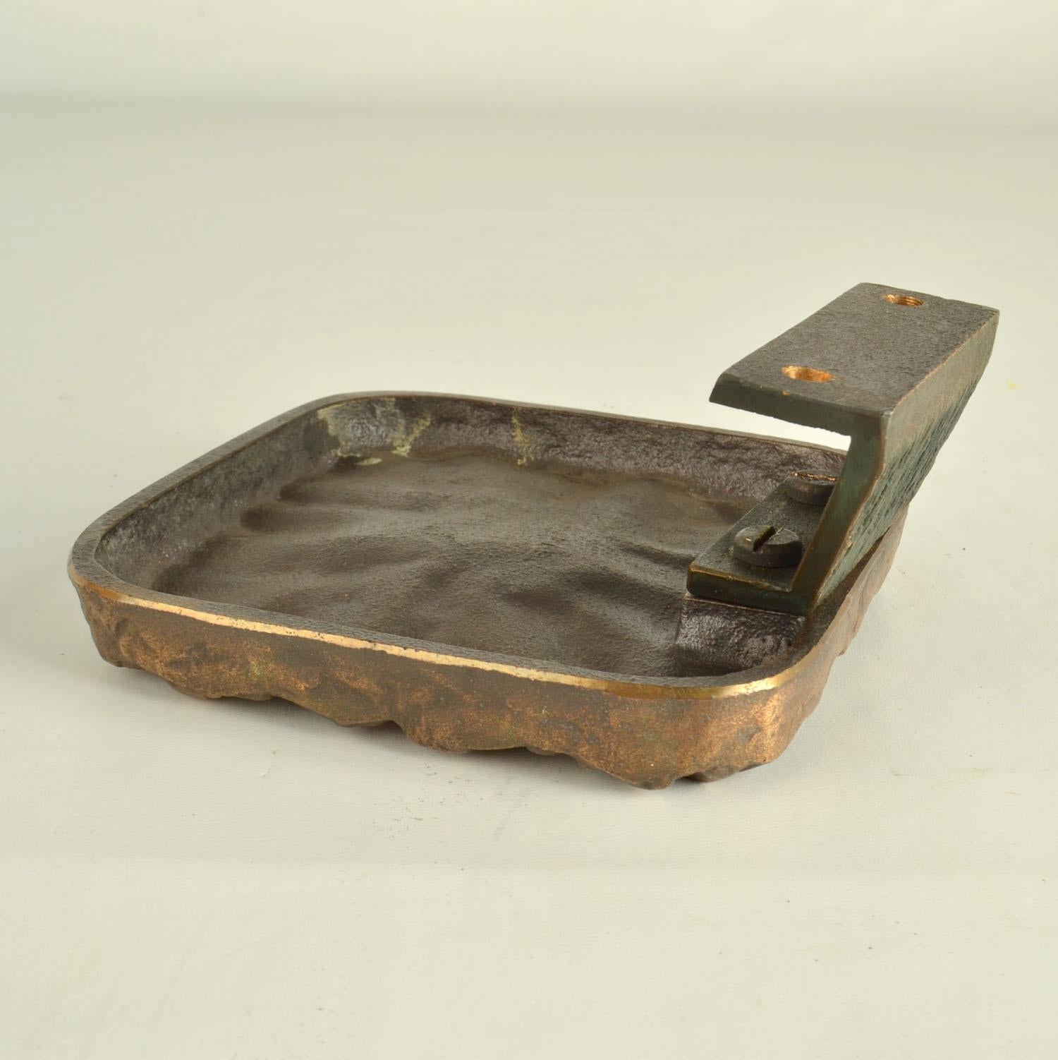 Brutalist Pair of Bronze Square Push Pull Door Handles with Flower Relief For Sale 7