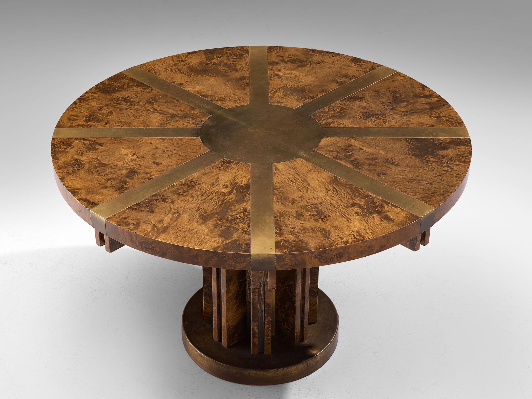 Italian Brutalist Pedestal Table in Burl Wood and Brass, Italy, 1950s