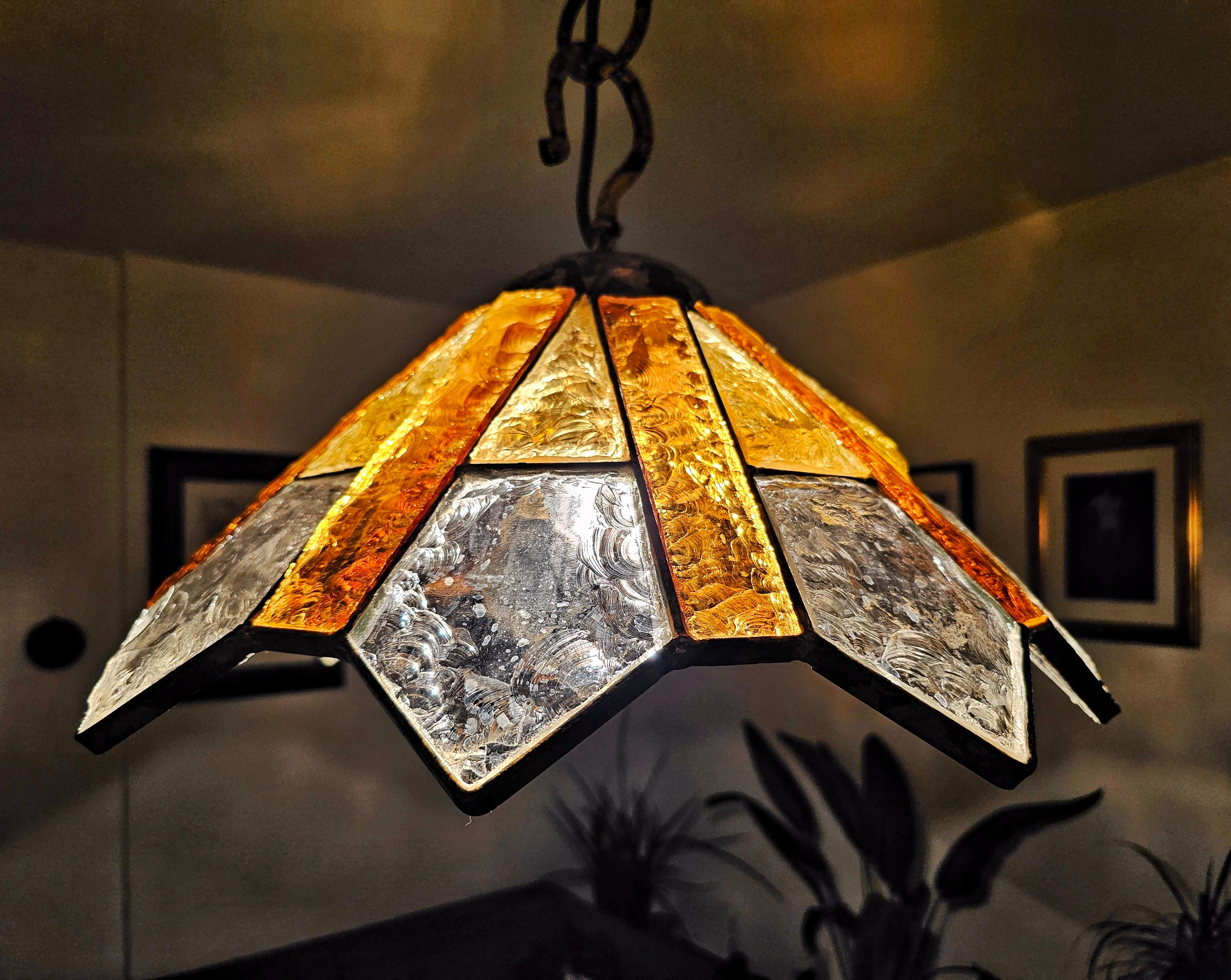 Brutalist Pendant done in Hammered Glass and gilt iron by Longobard, Italy 1970s In Good Condition For Sale In Beograd, RS