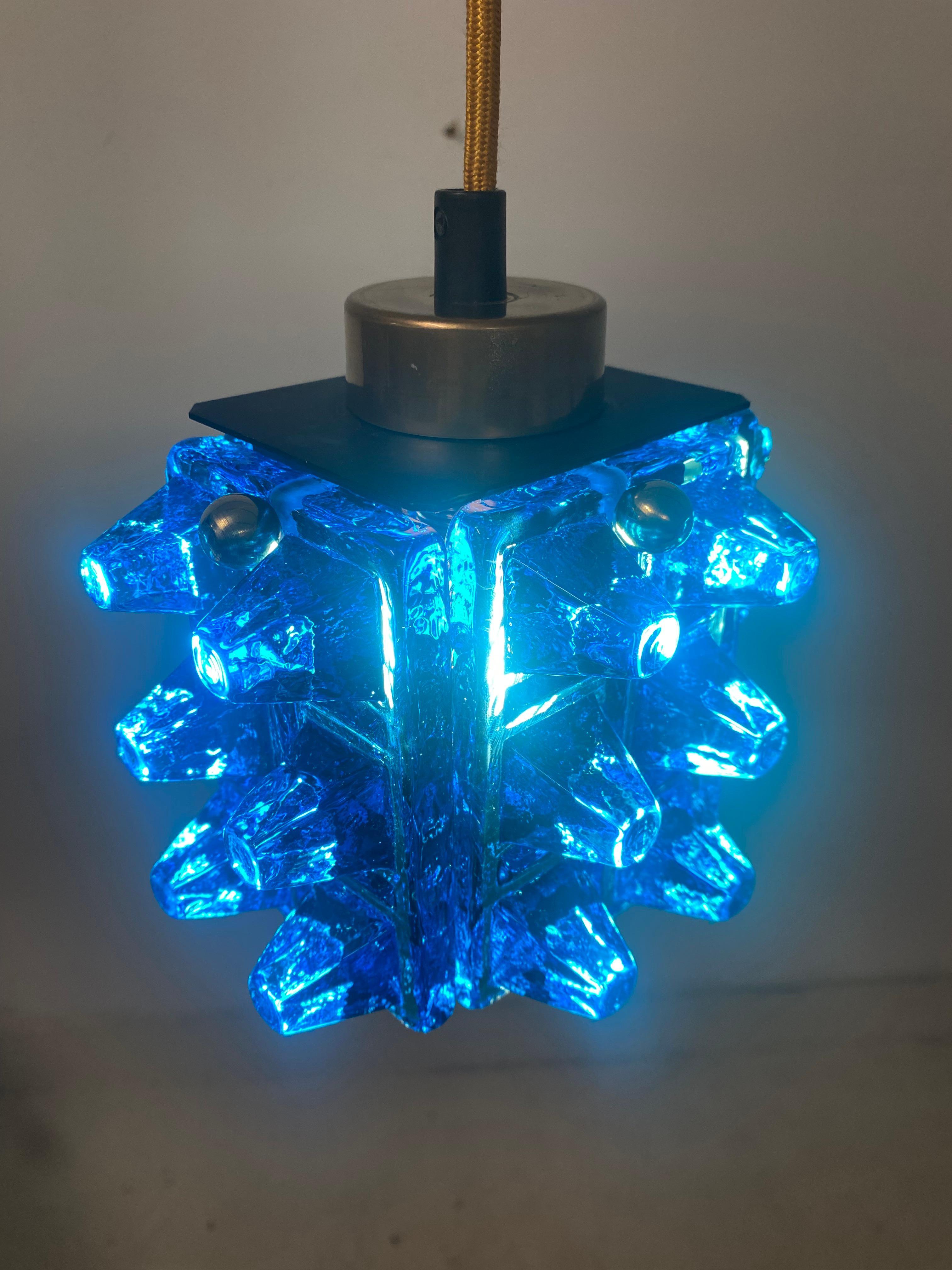 Beautiful Brutalist Pendant Lamp by Ateljé Engberg, Urshult 1970s For Sale 8