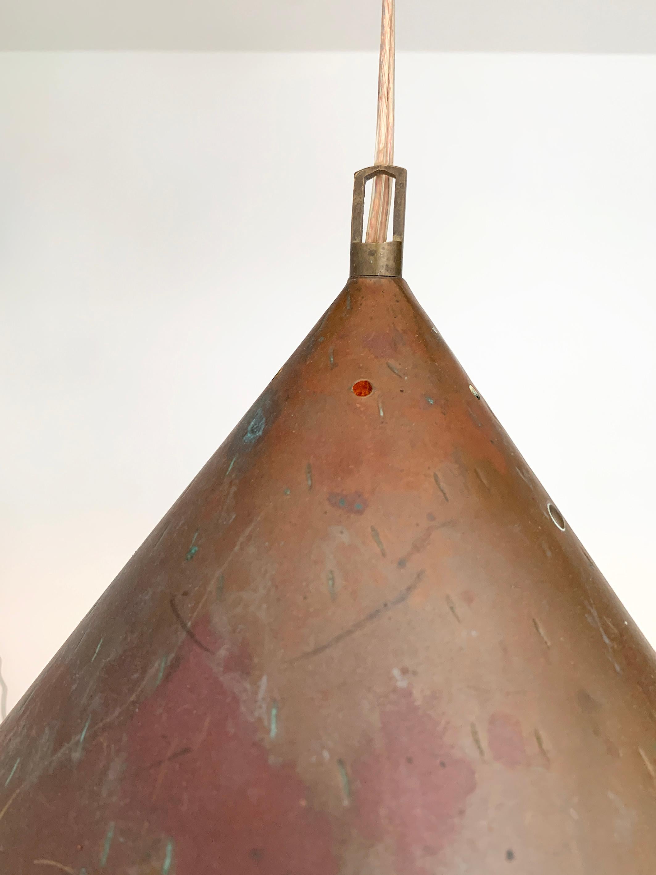 Scandinavian Modern Brutalist pendant light, hand hammered copper by E.S Horn Aalestrup Denmark For Sale