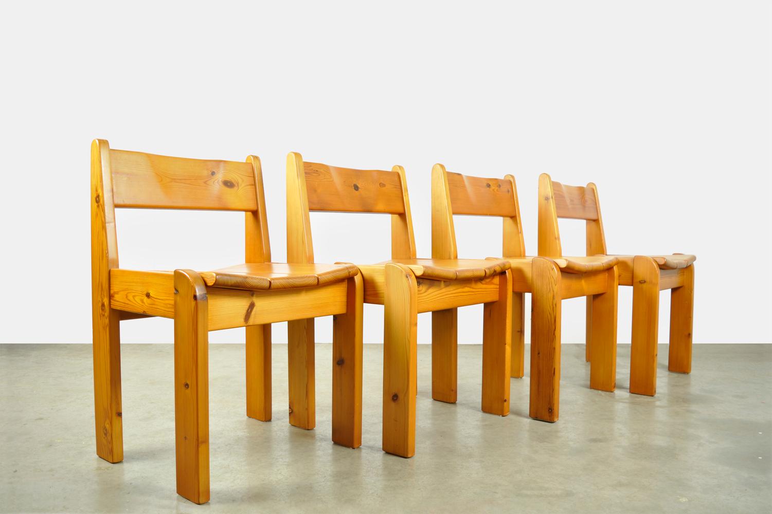 Dutch Brutalist Pine Dining Chairs by Ate Van Apeldoorn for Houtwerk Hattem, 1970s For Sale