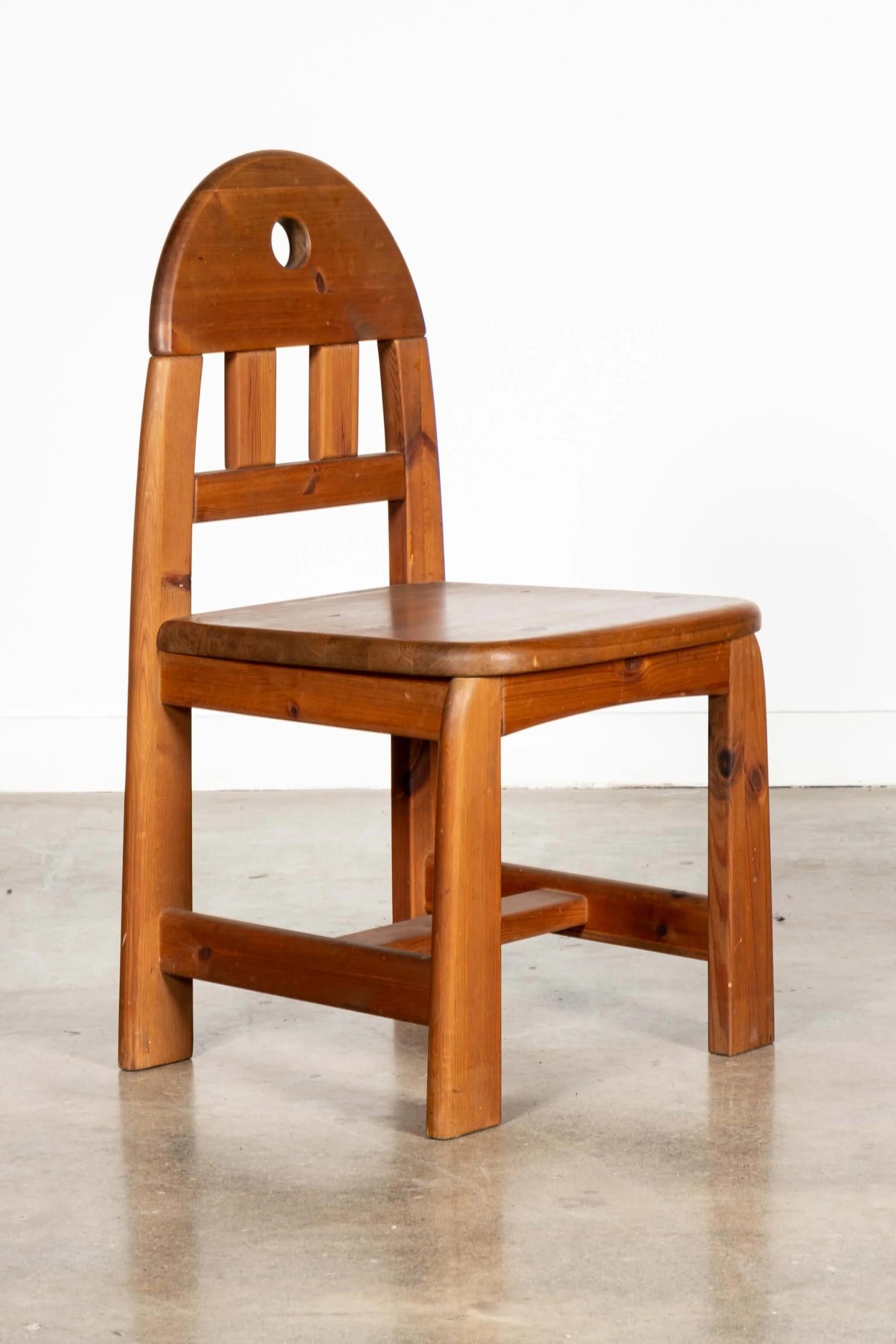 Brutalist Pine Wood Dining Chair by Wasa Mobel In Good Condition For Sale In Toronto, CA