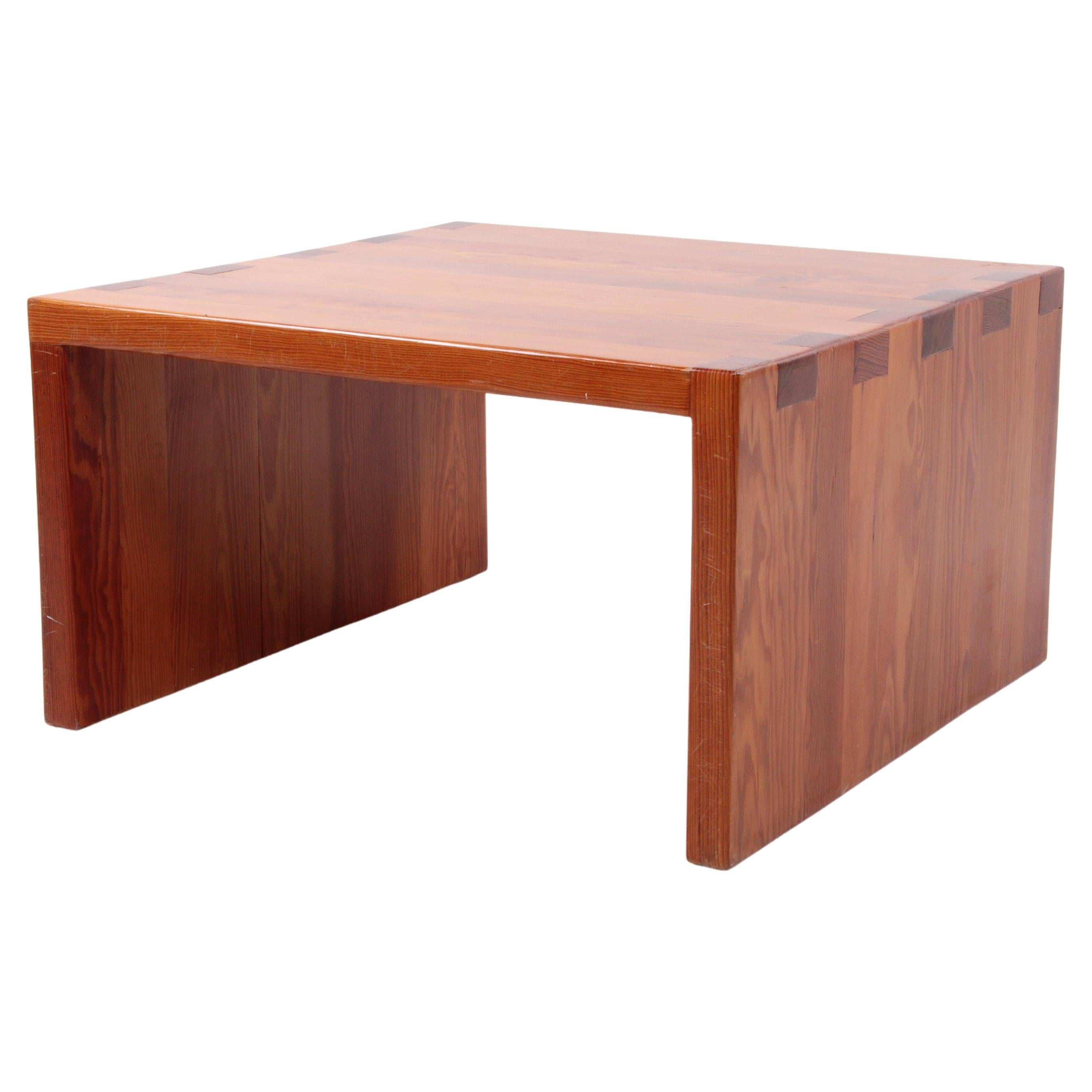 Brutalist Pine wood French coffee table, 1970 France For Sale