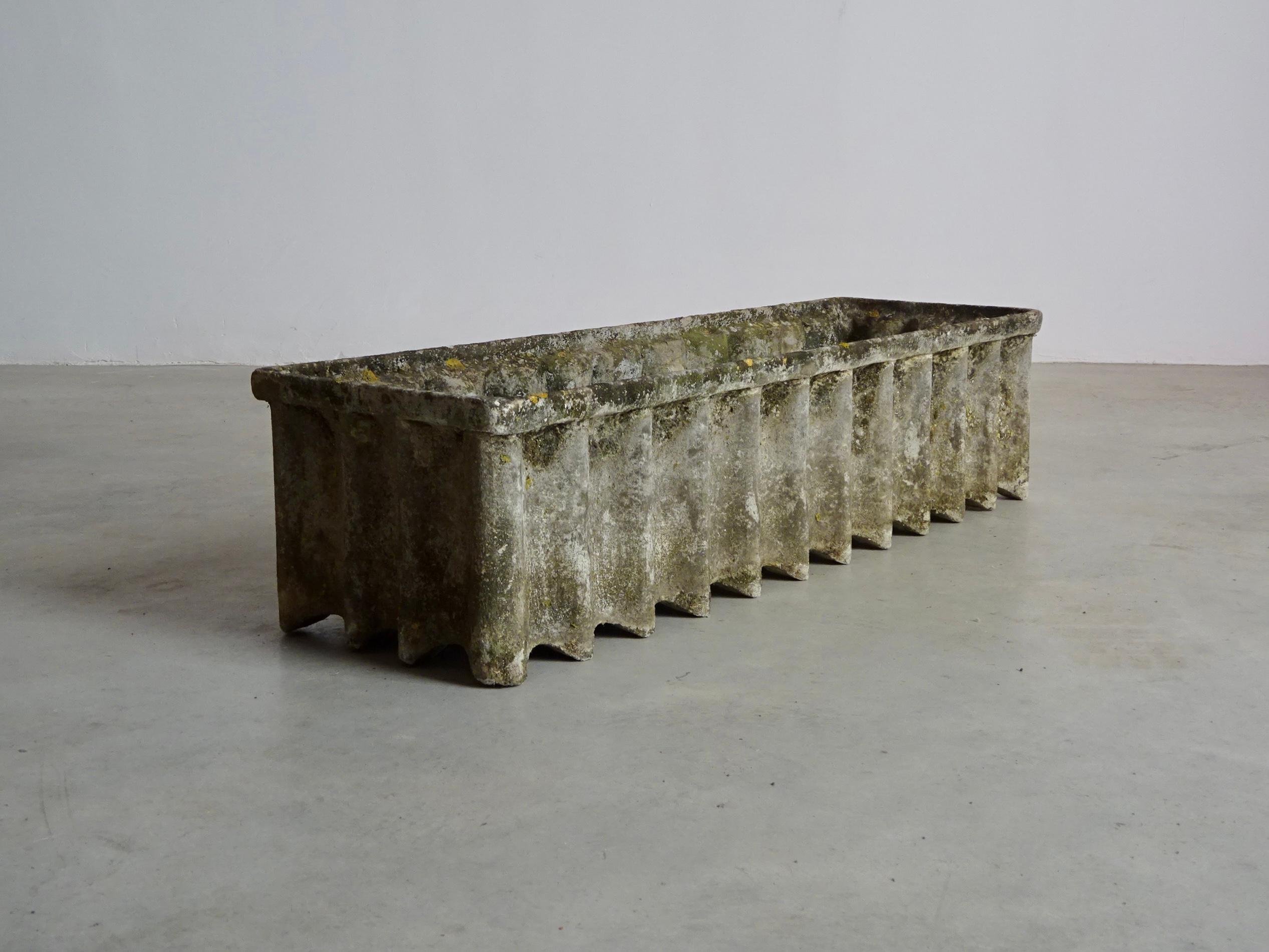 Brutalist Planters, Willy Guhl Style, for “Rocalla”, 1960s For Sale 4