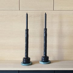 Candeliere postmoderno brutalista di Jonathan Franc, Francia, 2024.