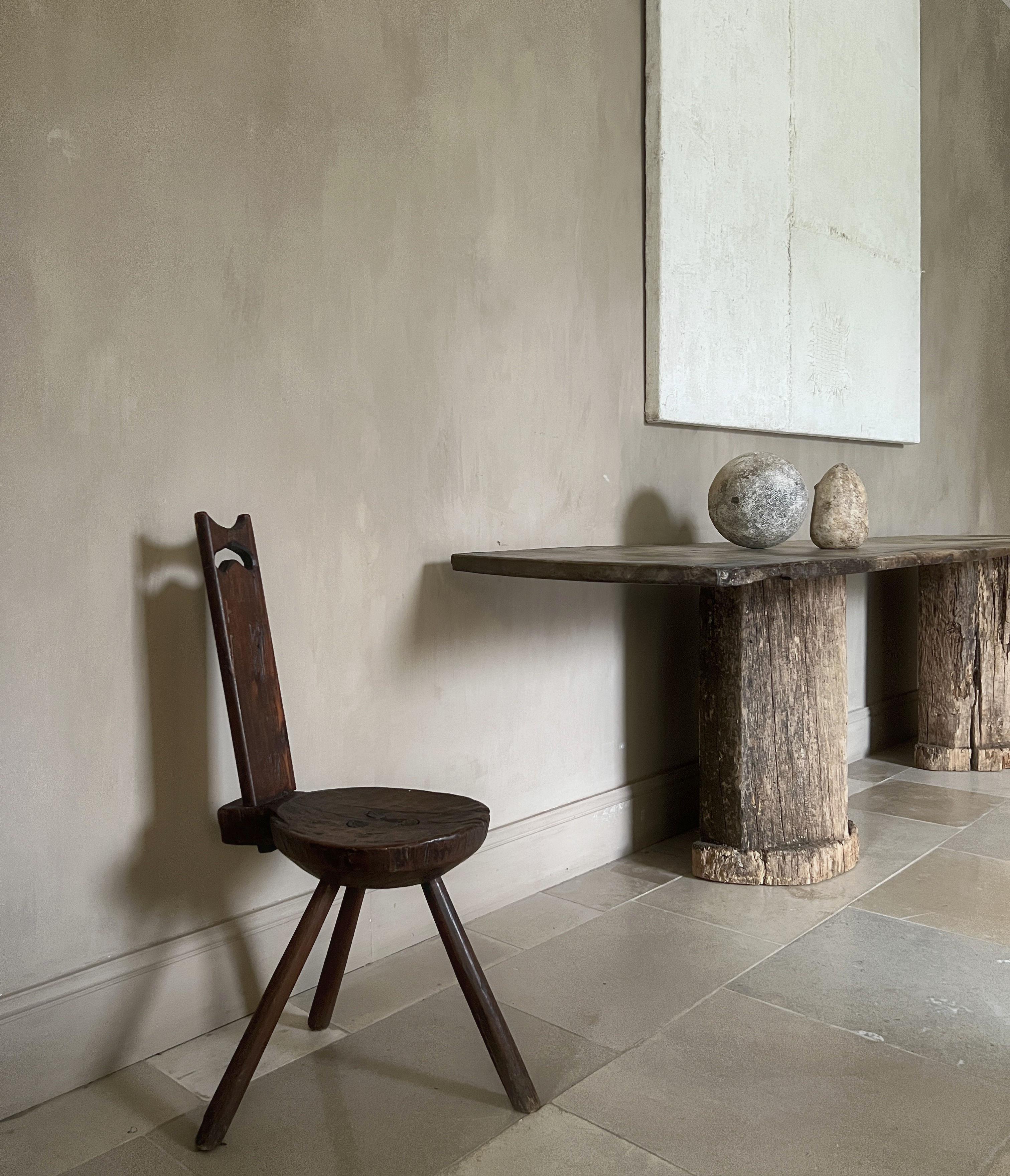 Brutalist Primitive 19th century milking stool For Sale 4